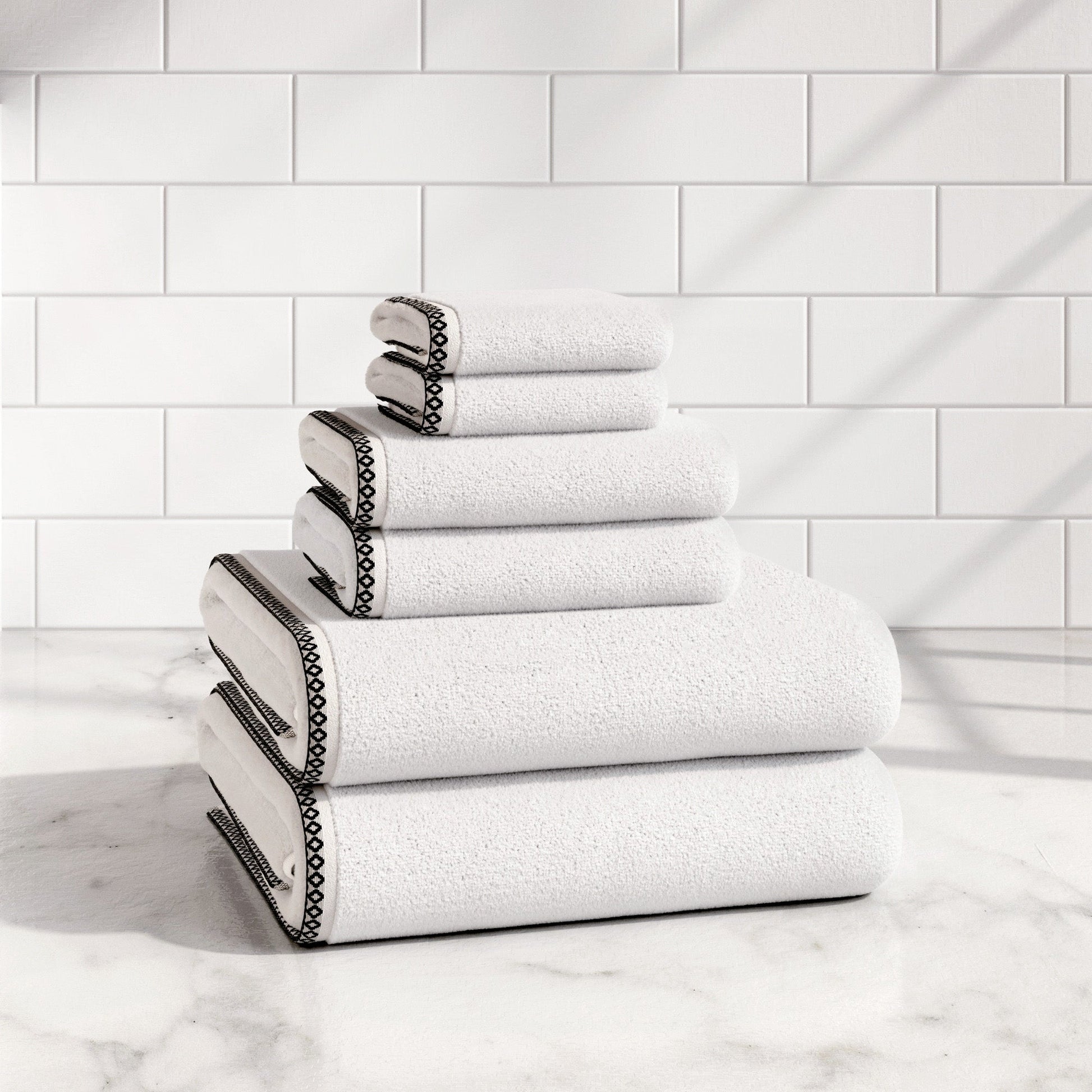 Cotton Border-Stitched 6-Piece Towel Set - Valery Collection - Best Buy Furniture