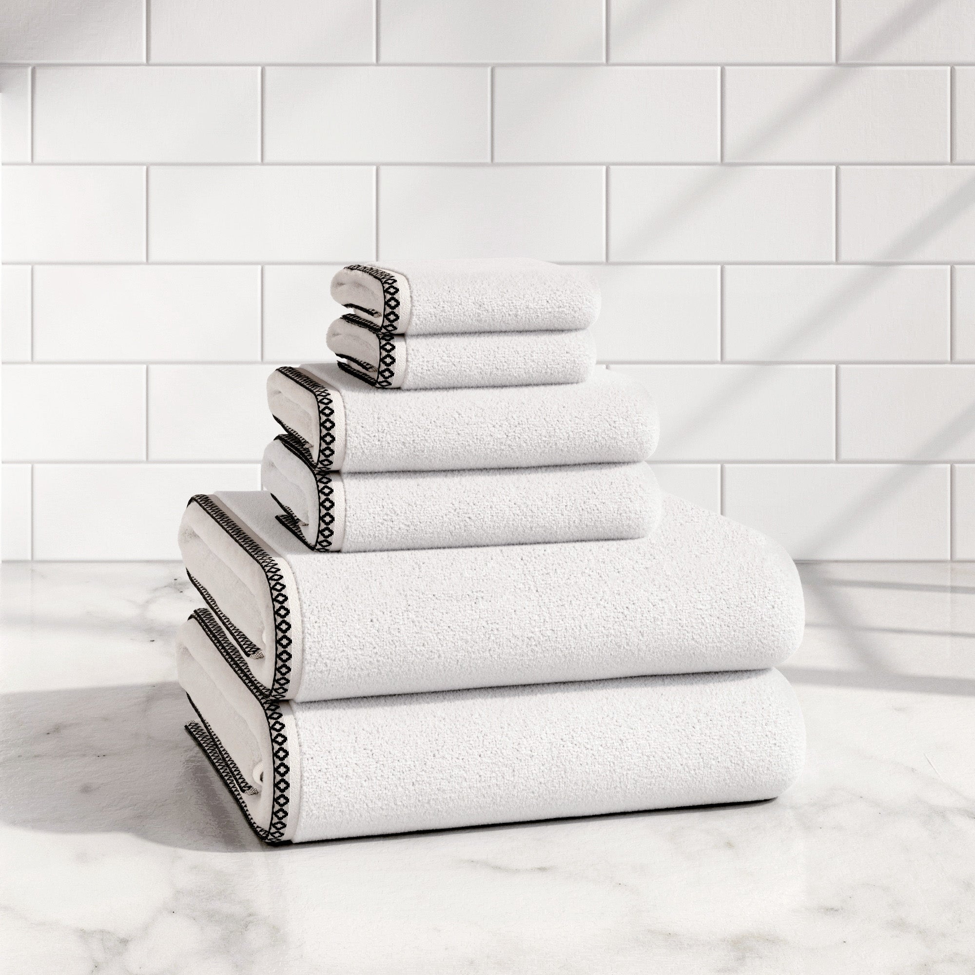 Cotton Border-Stitched 6-Piece Towel Set - Valery Collection - Best Buy Furniture