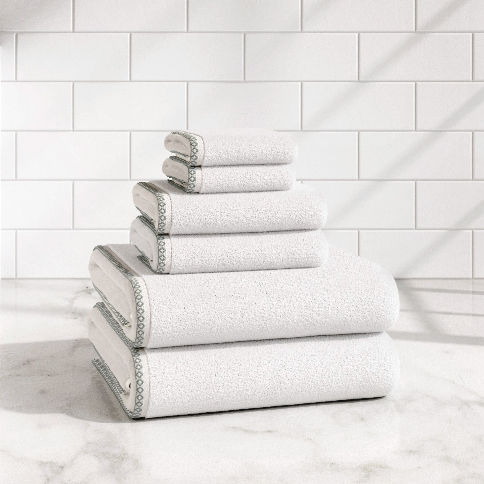 Cotton Border-Stitched 6-Piece Towel Set - Valery Collection - Best Buy Furniture