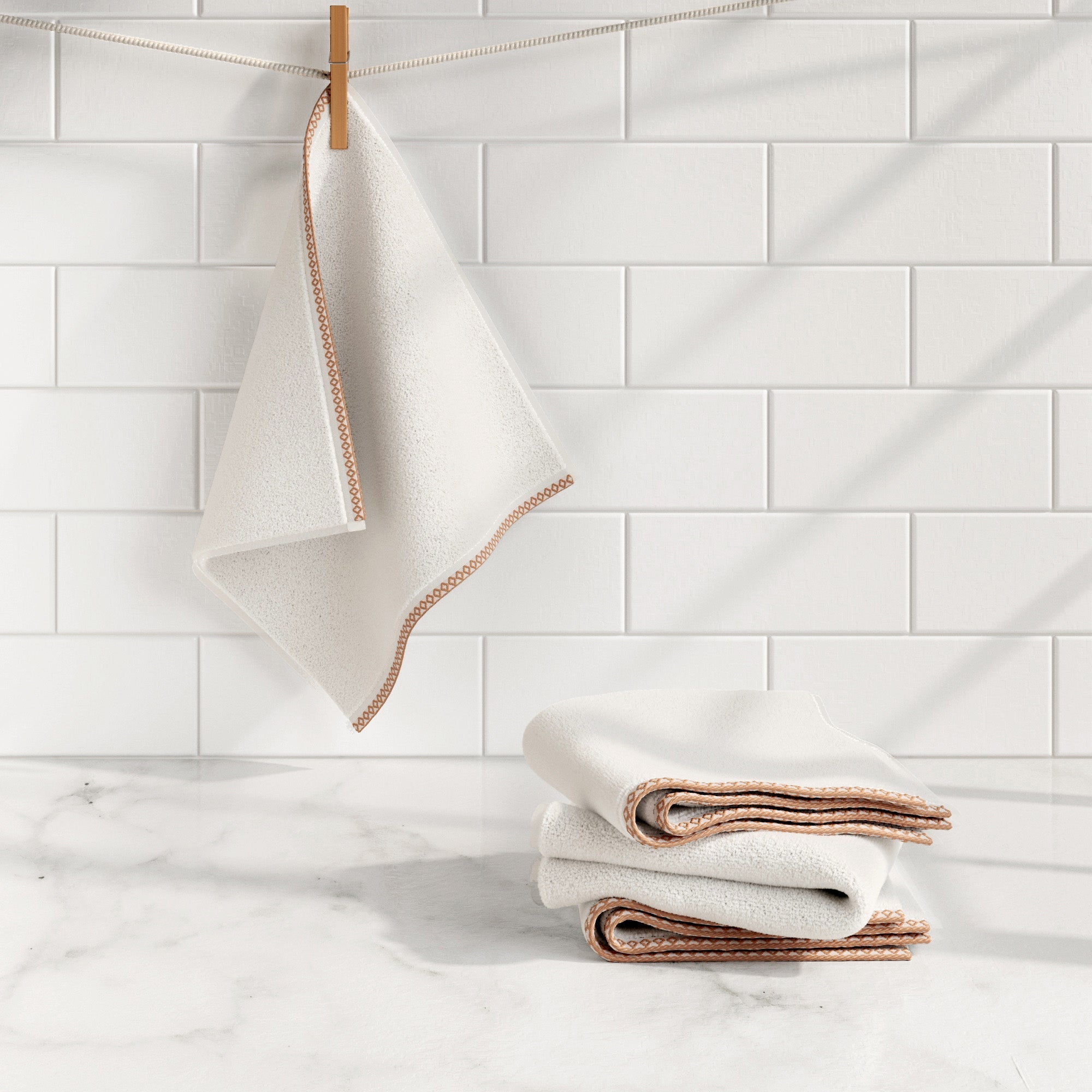 Cotton Border-Stitched 6-Piece Towel Set - Valery Collection - Best Buy Furniture