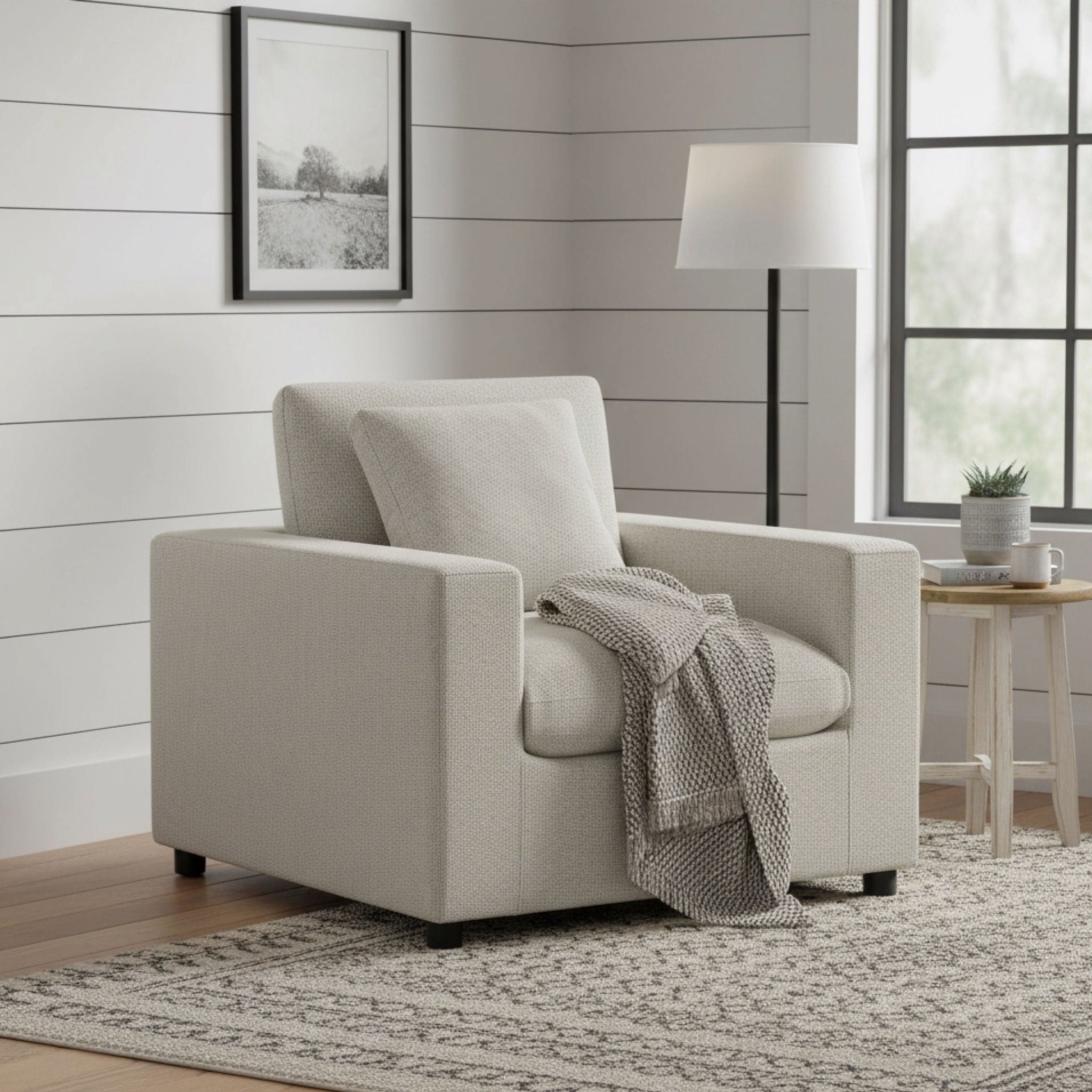 Cassandra - Armchair