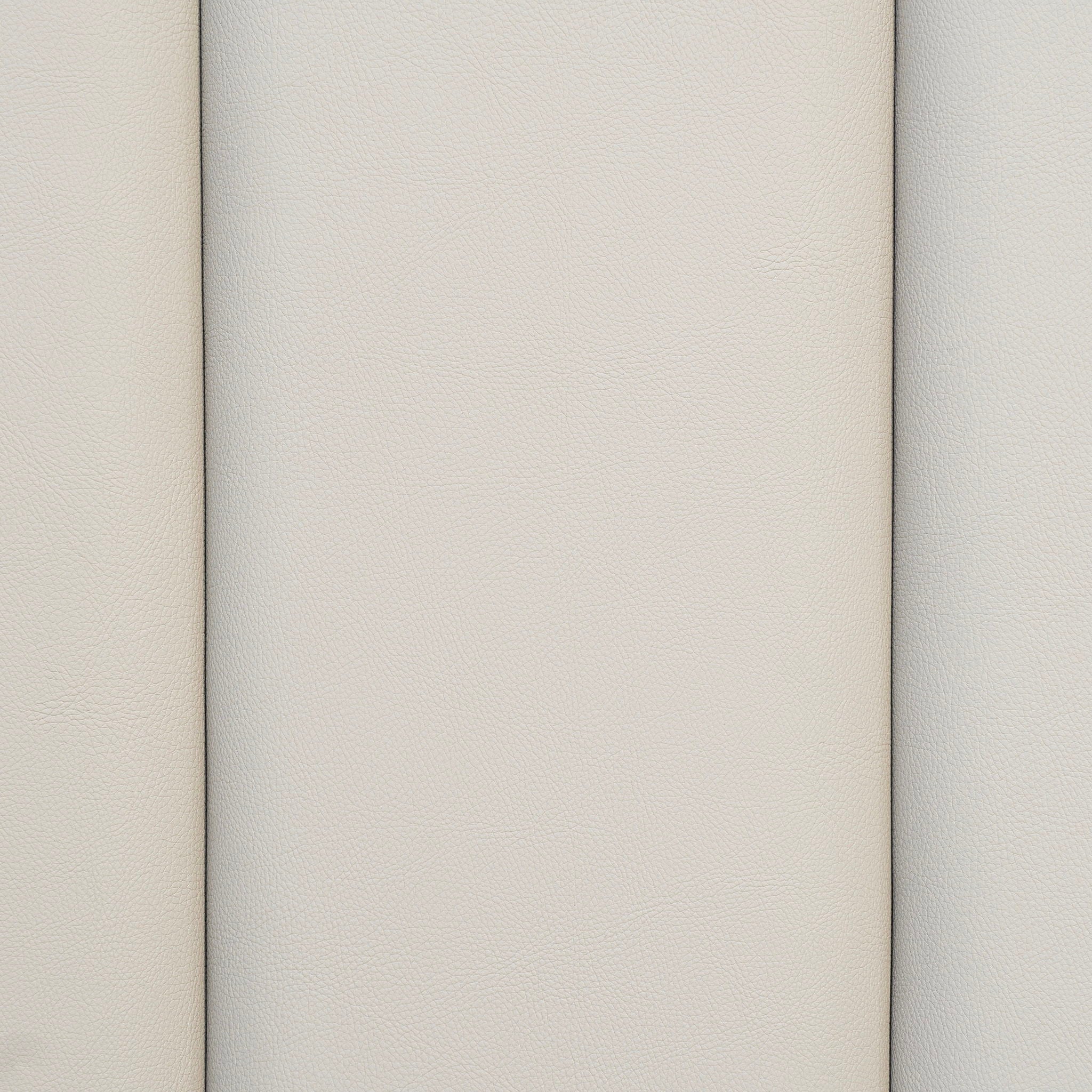 Pavira - Bed With LED Lights