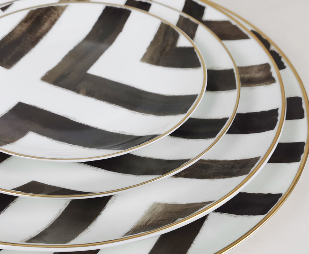 Striata 16-Piece Fine China Plate Set Serves 4