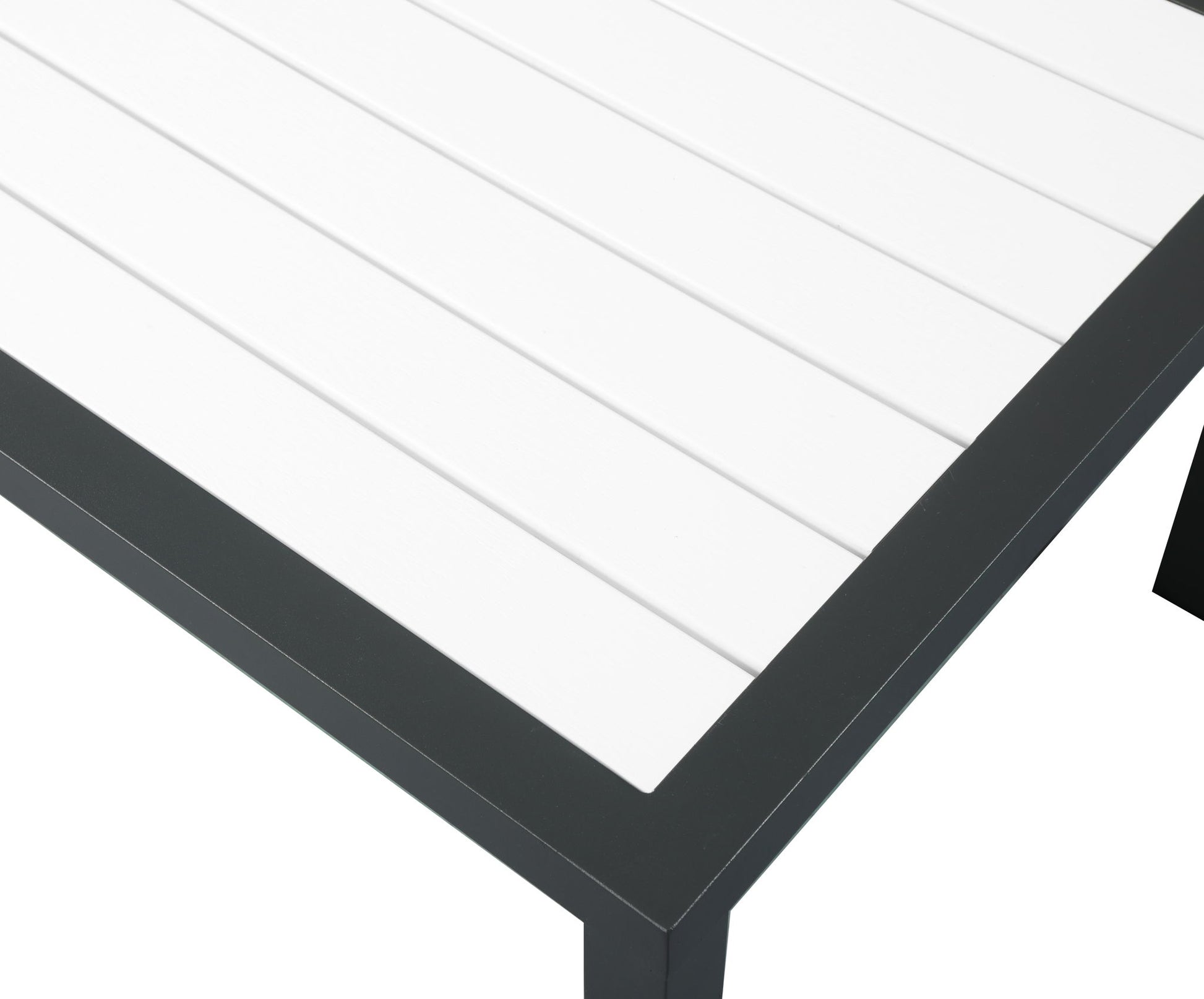 Nizuc - Outdoor Patio End Table - Best Buy Furniture