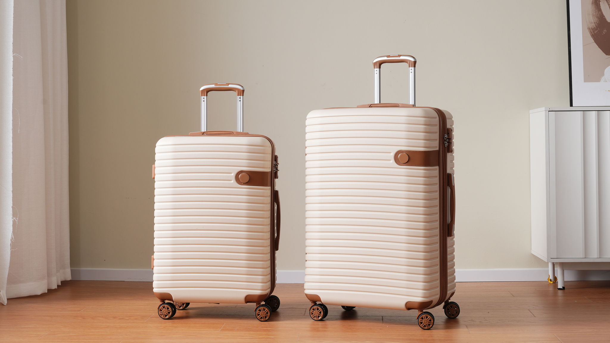4 Piece Luggage Suitcase Set, Hard Shell Lightweight Expandable Travel Luggage With 4 Packing Cubes