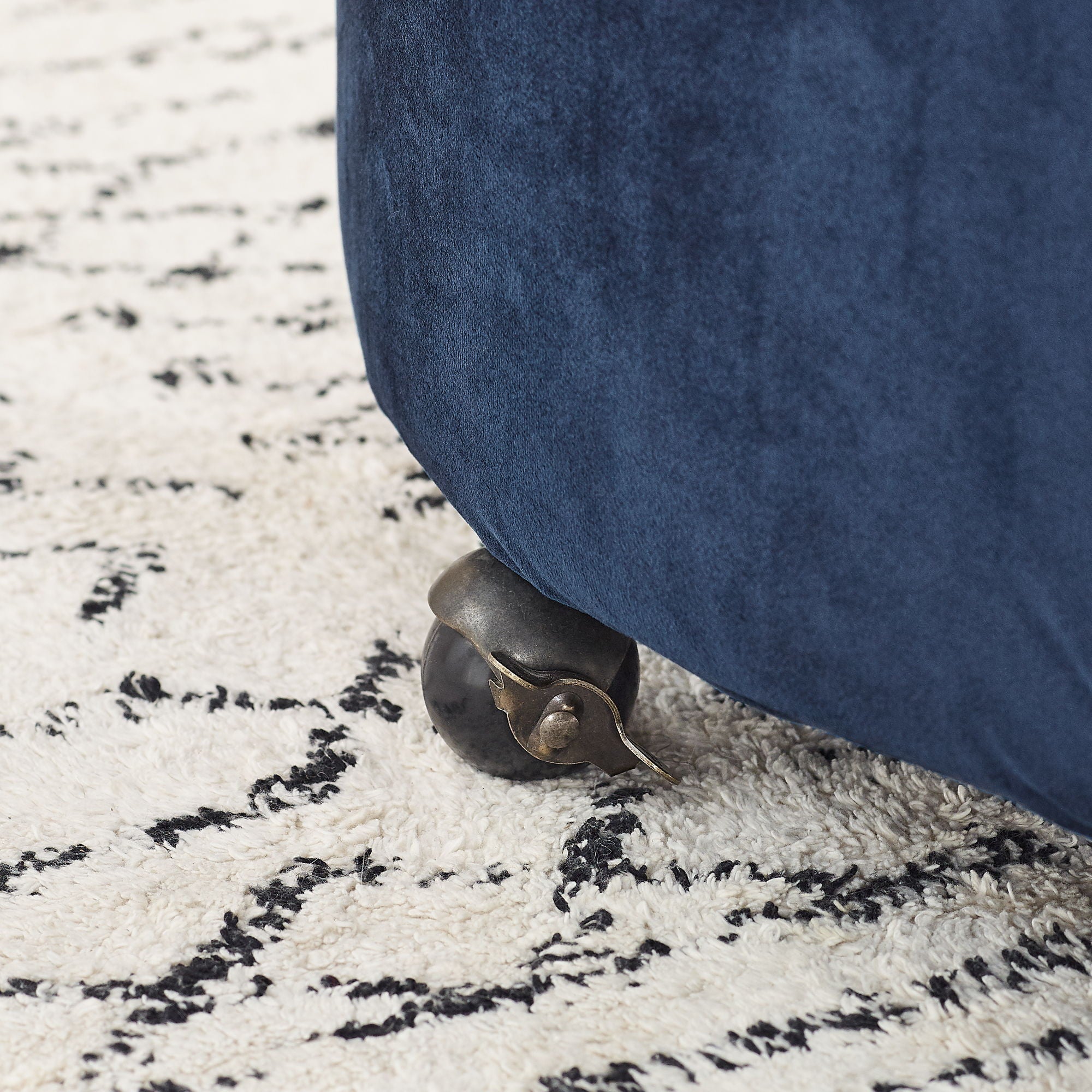 Modern Upholstered Swivel Chair With Button Tufted Design And Movable Wheels
