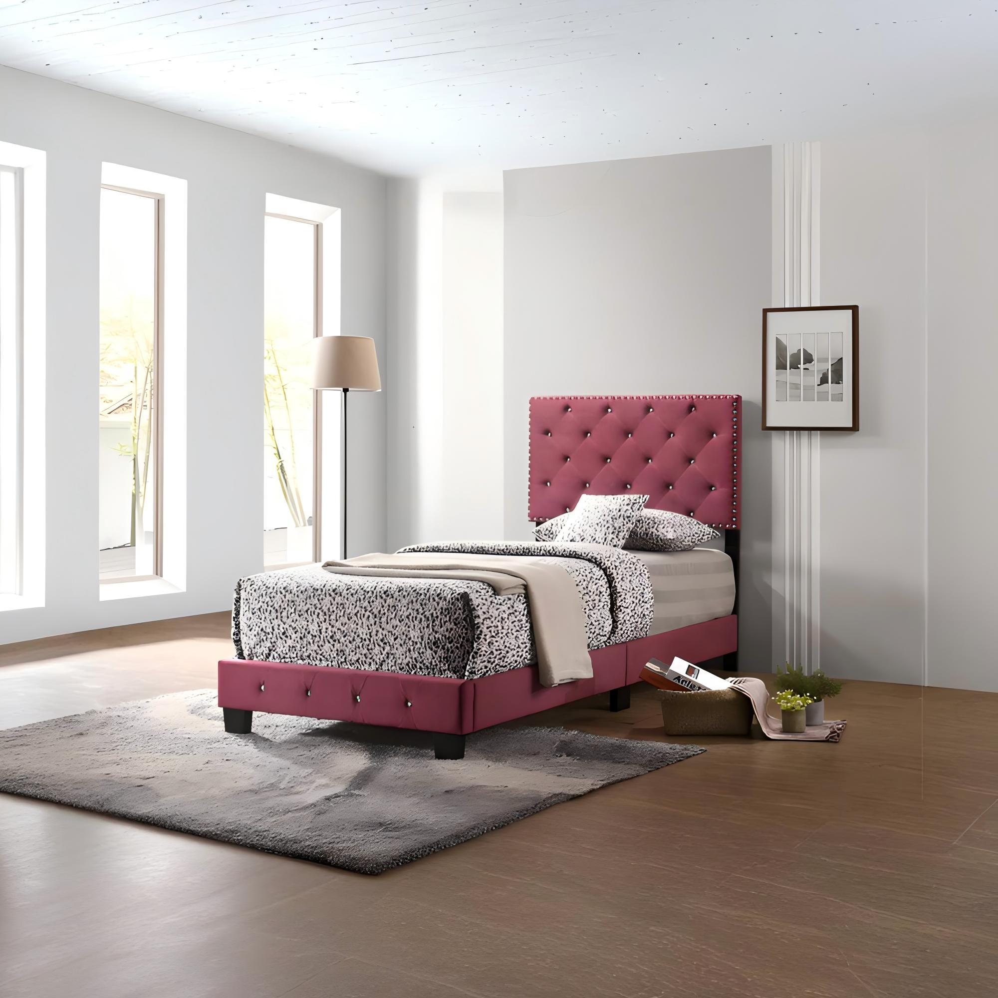 Suffolk - Bed