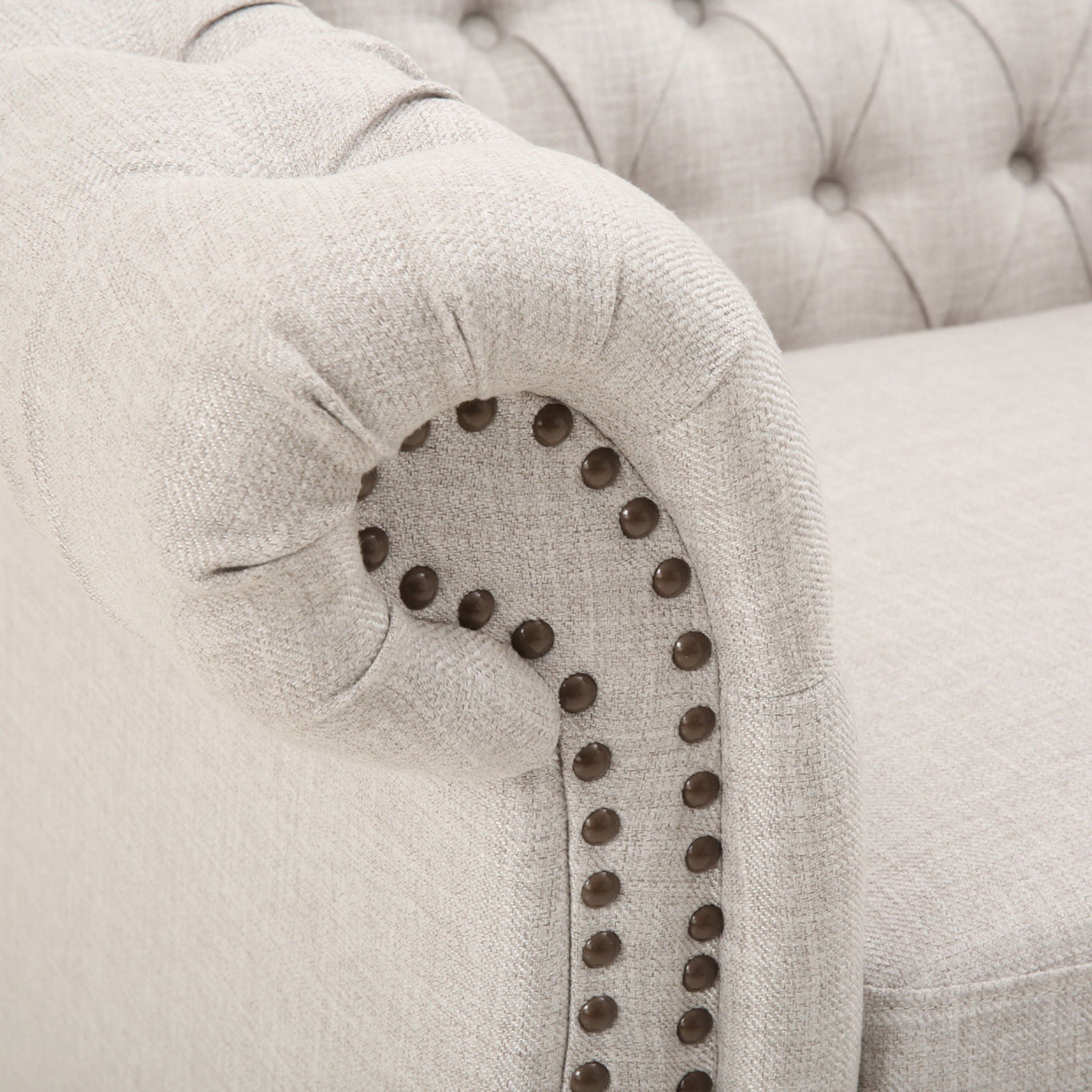 Nexuson - Upholstered Chesterfield Chair With Deep Tufted And Nailhead Trim