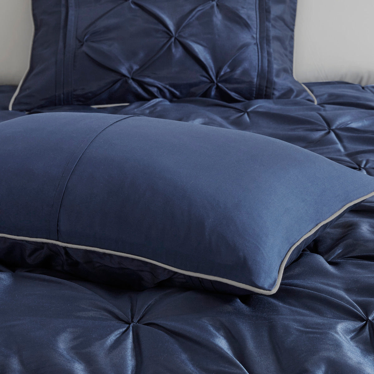 7 Piece Tufted Comforter Set Navy King
