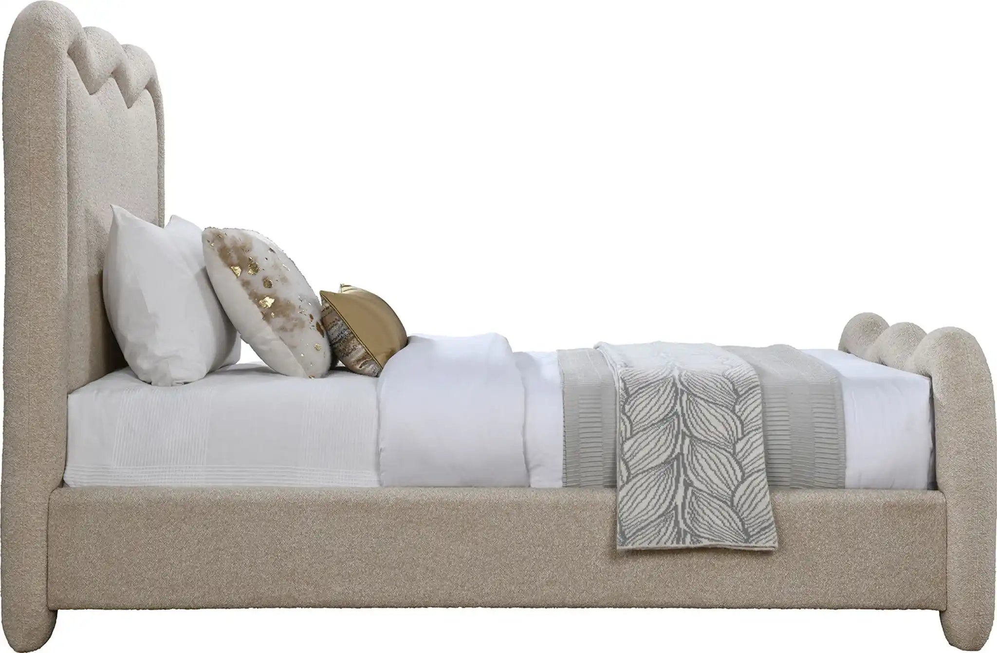 Gavin - Bed