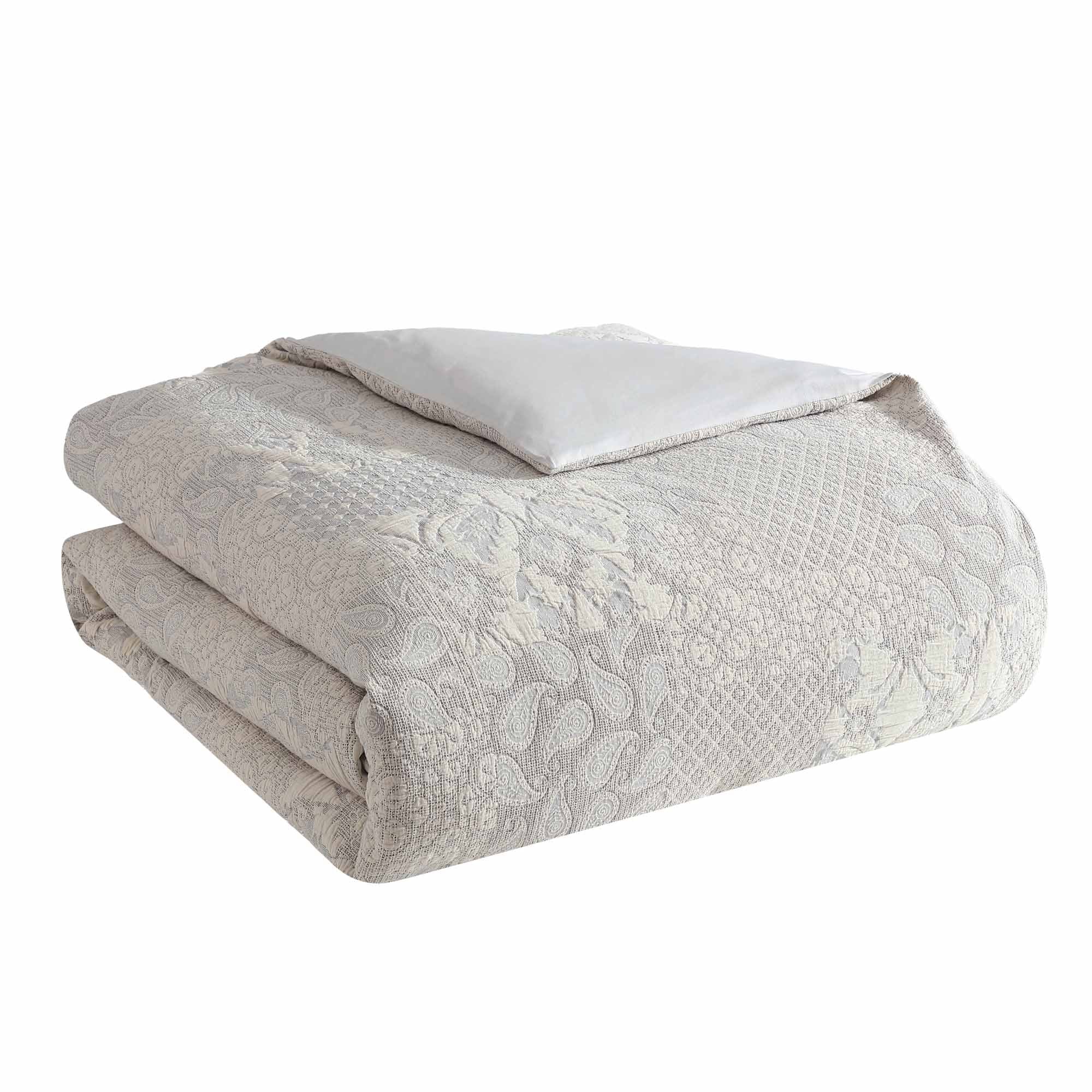 Paisley 3 Piece Ivory Cotton Matelassé Comforter Set