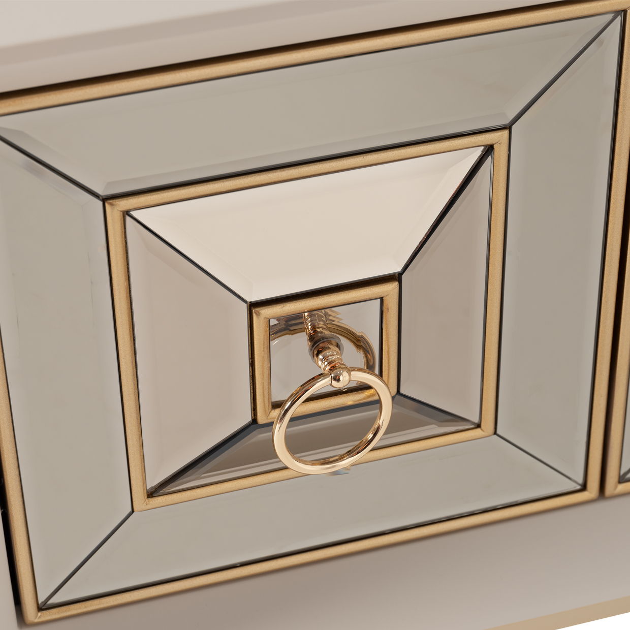 Madison - Console