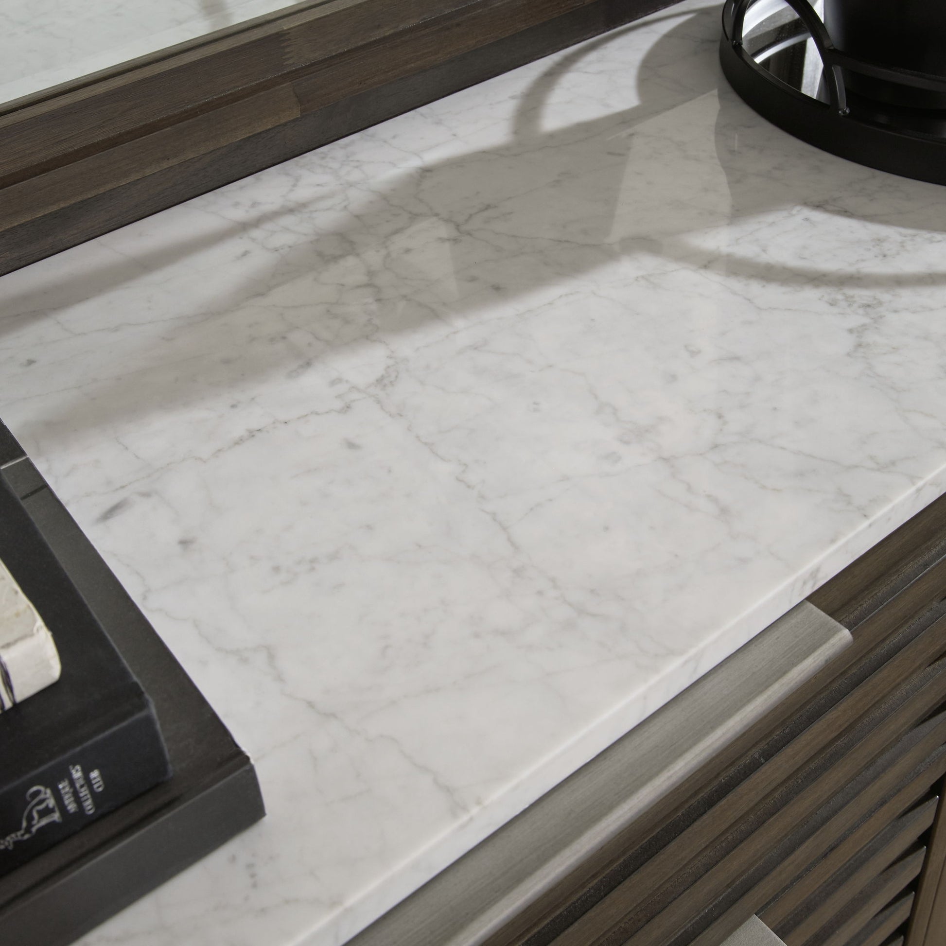 Arkenton - Five Drawer Chest - Grayish Brown / White - Best Buy Furniture