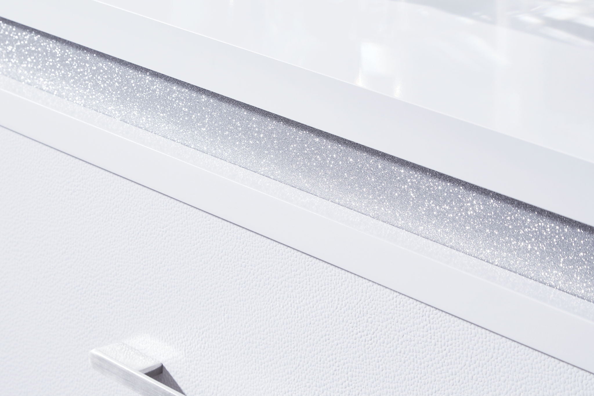 Jarlee - Four Drawer Chest - White - Best Buy Furniture