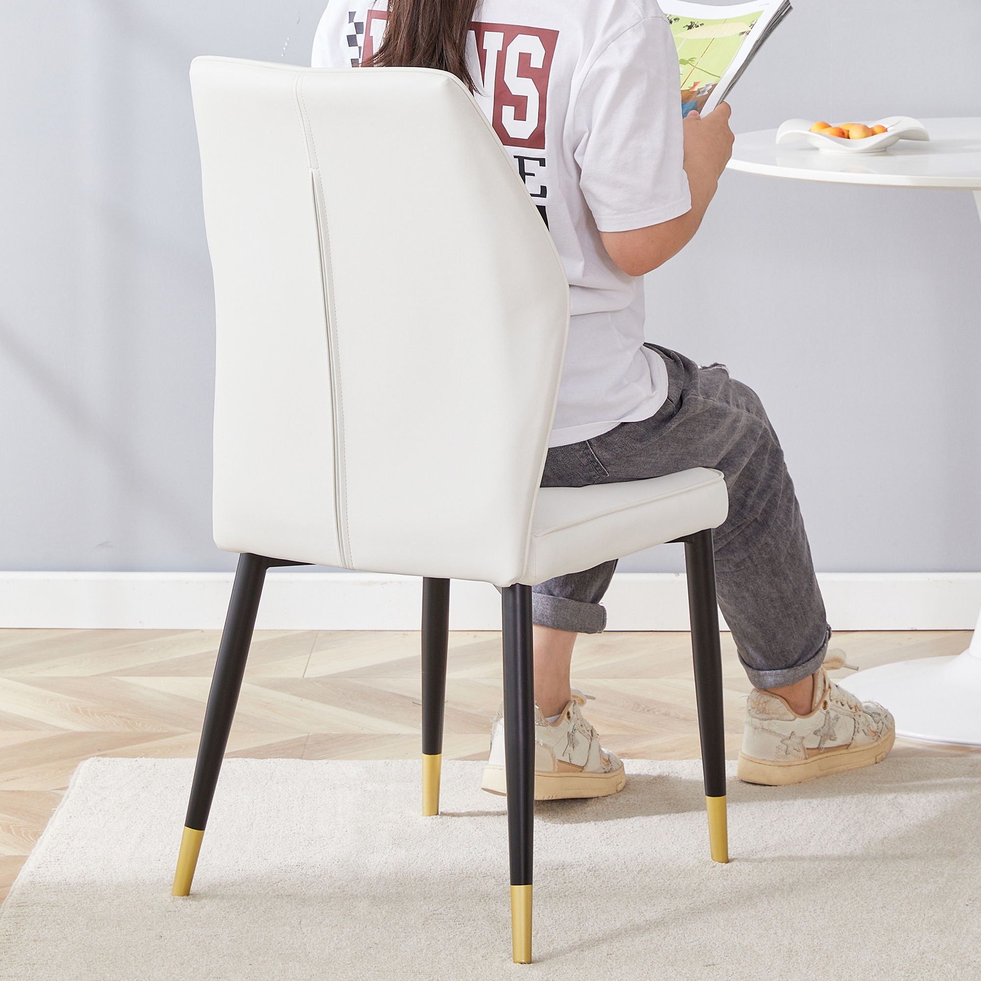 4 Modern Dining Chairs With Stylish Patterned Backrest And Metal Legs