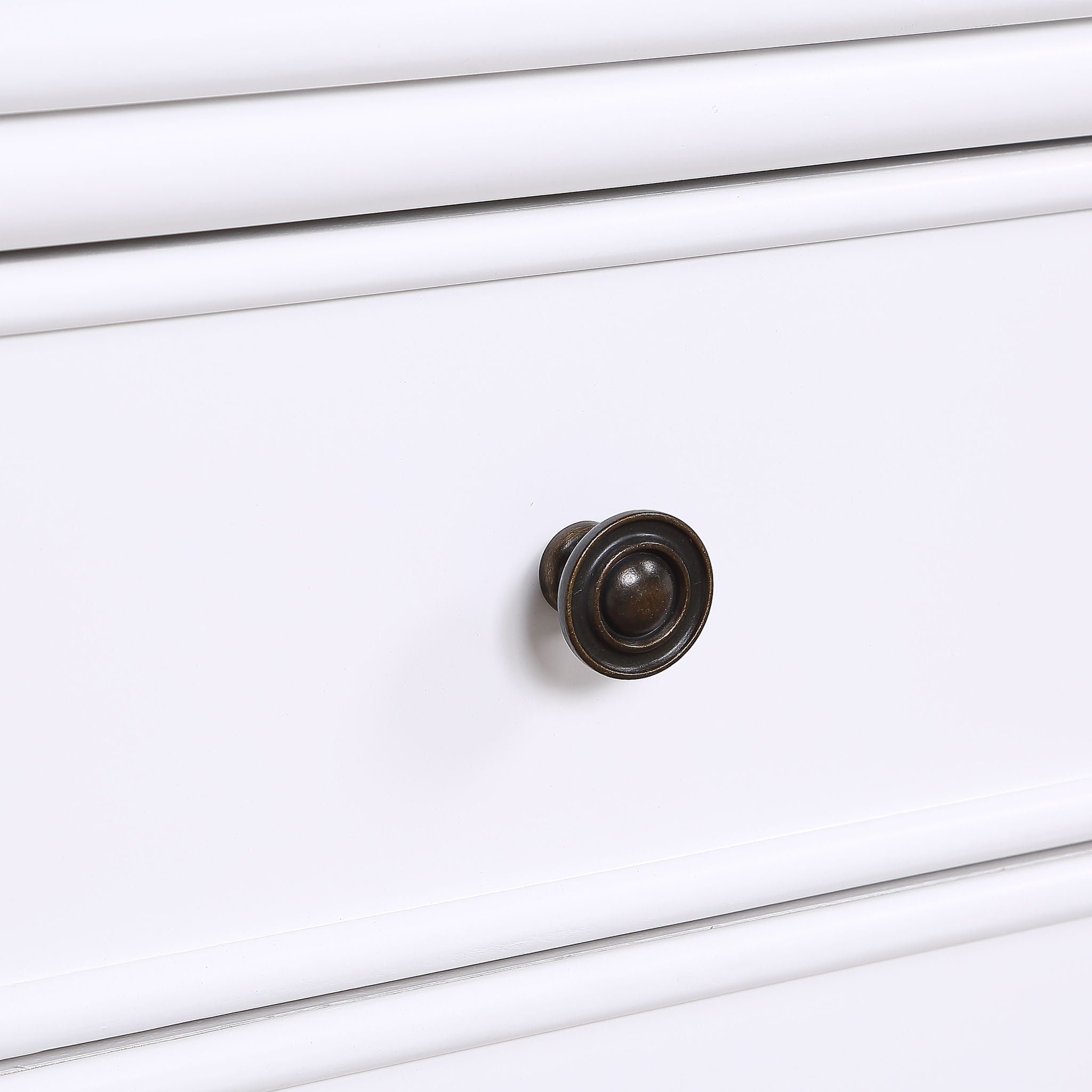 Emmett - 2 Drawer Nightstand With Carved Legs - White