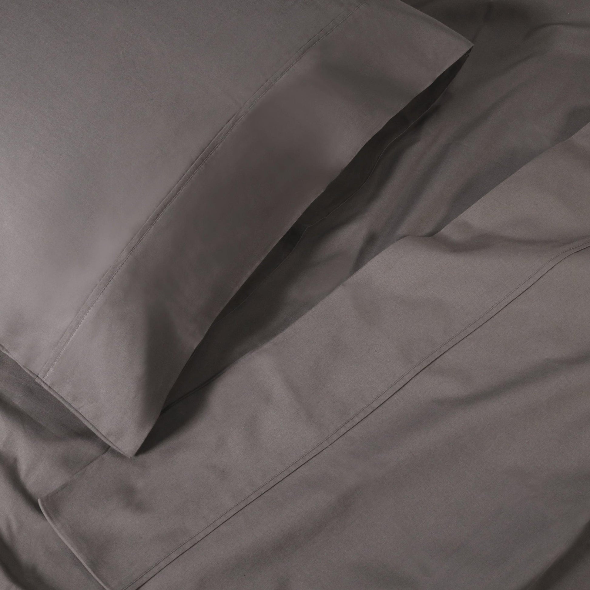300 Thread Count 100% Cotton Sheet Set Percale Solid Deep Pocket - Sheet Set by Superior Brand