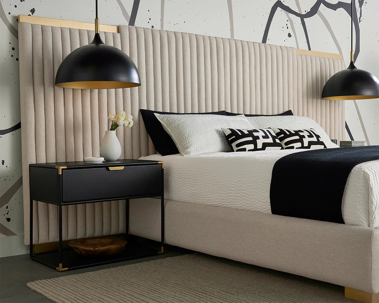 Sunpan Tarrant Bed King