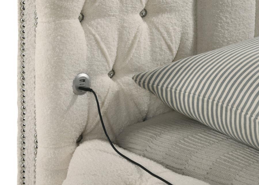 Sonya - Upholstered Bedroom Set
