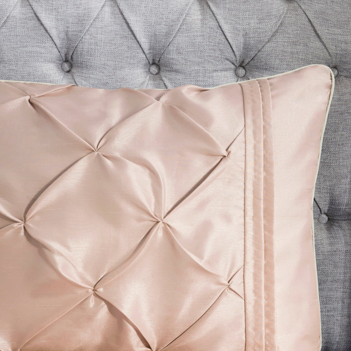 7 Piece Tufted Comforter Set Blush Queen