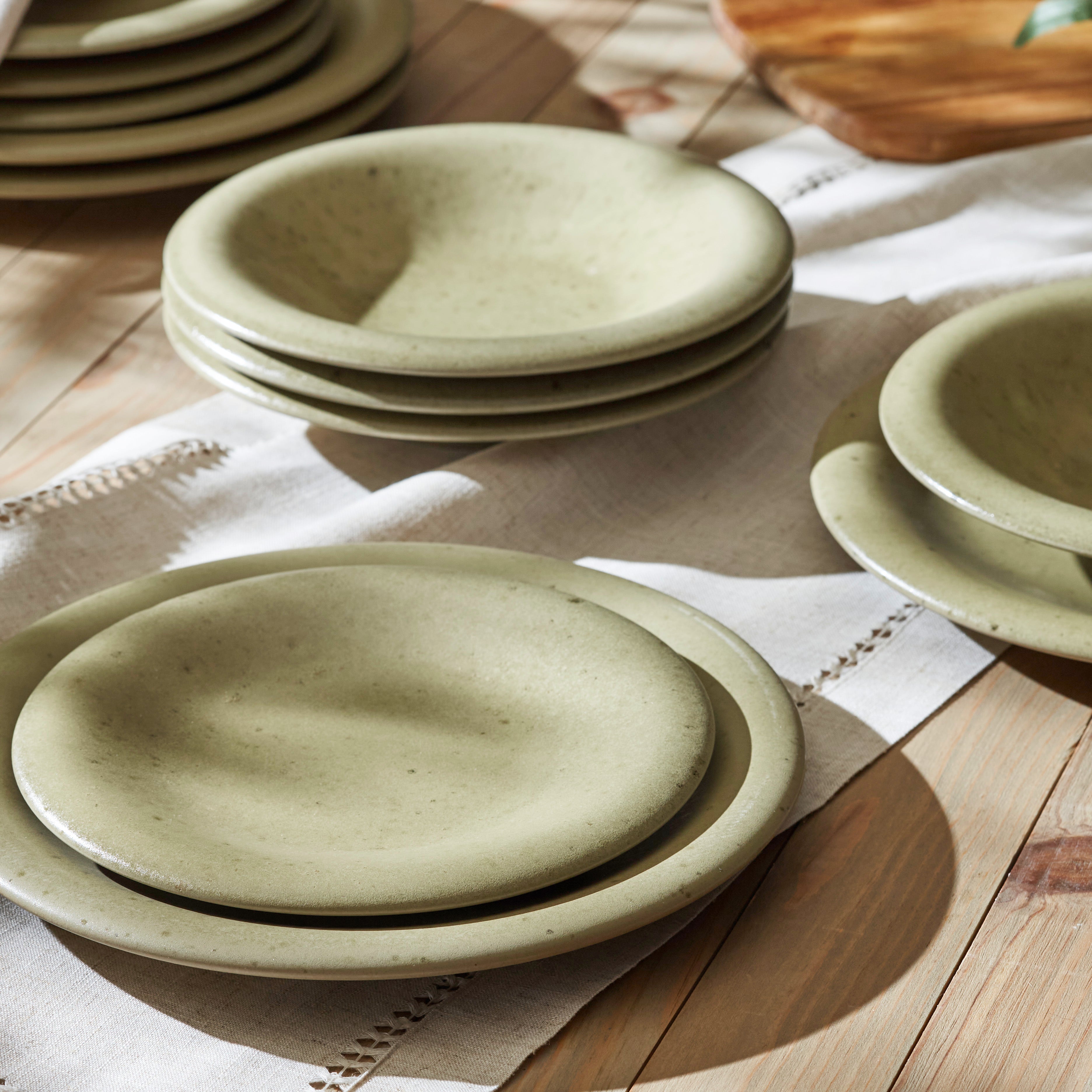 Aro Stoneware Dinnerware Set - Green Matte - Crafted in Portugal - Scratch-Resistant
