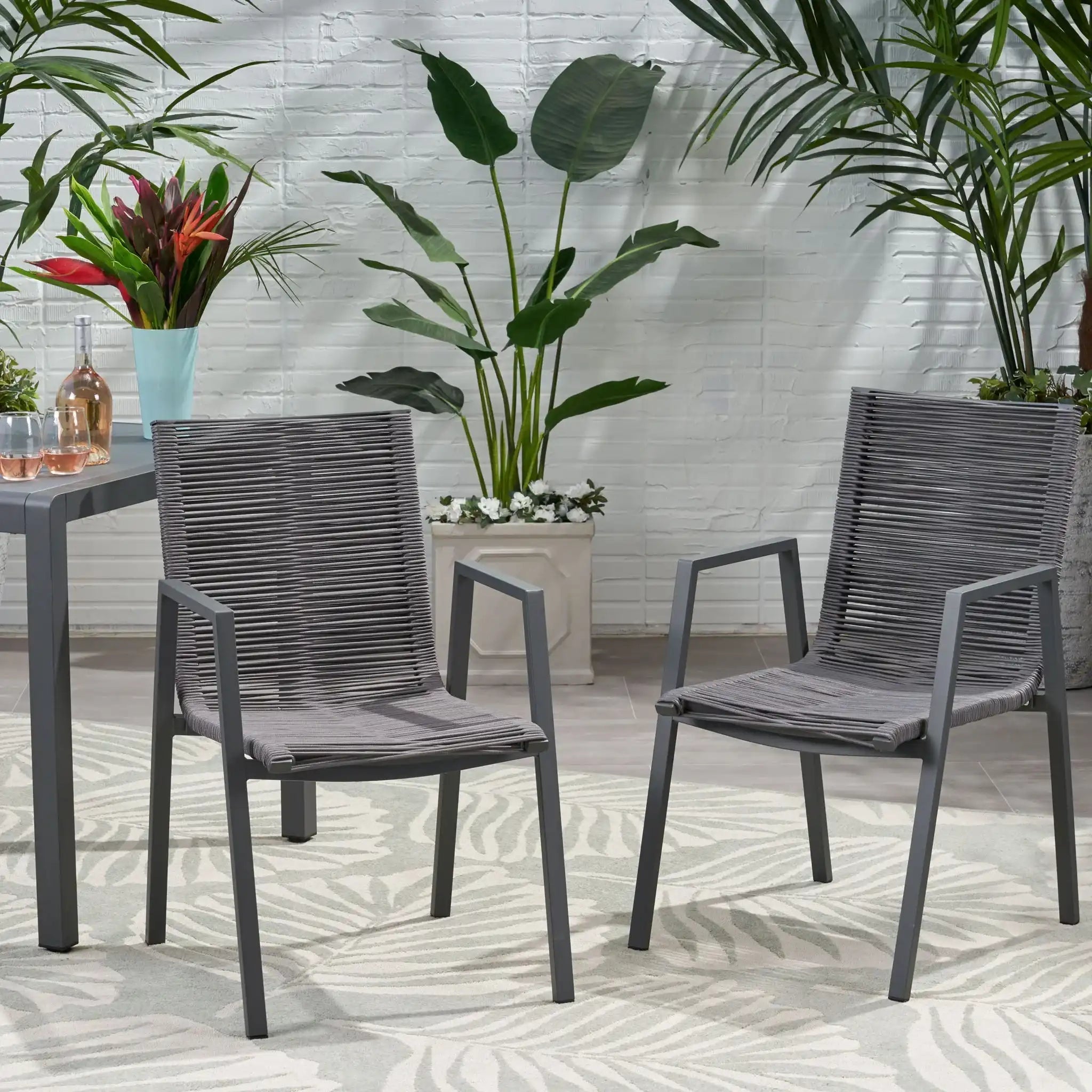 Outdoor Modern Aluminum Dining Chair Set With Rope Sea (Set of 2)