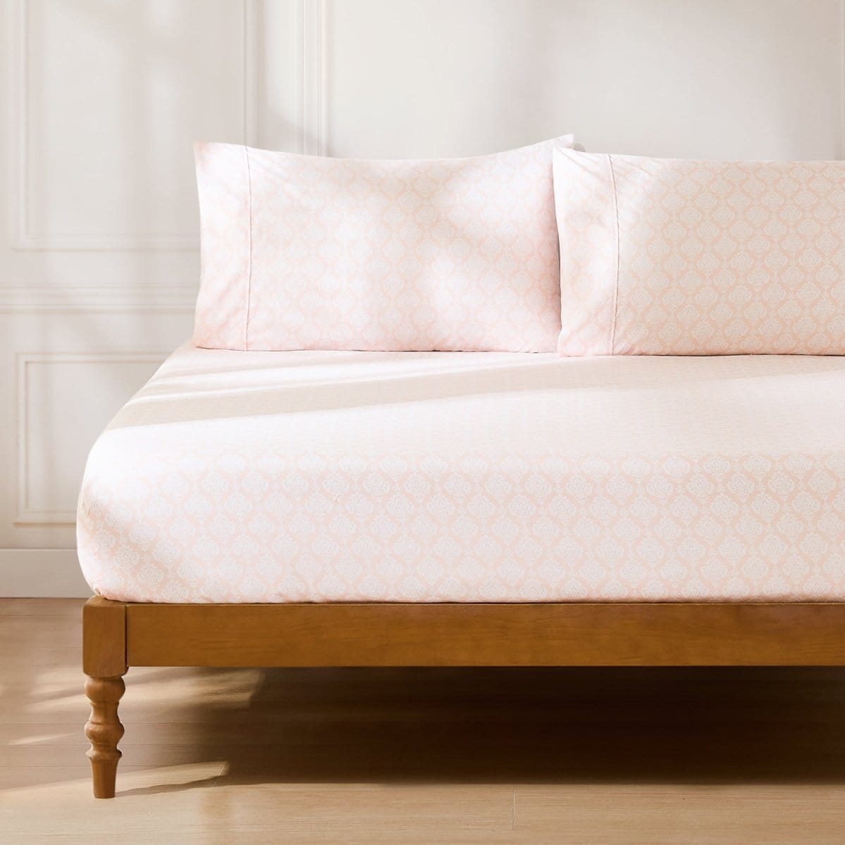 Romer Damask Sheet Set