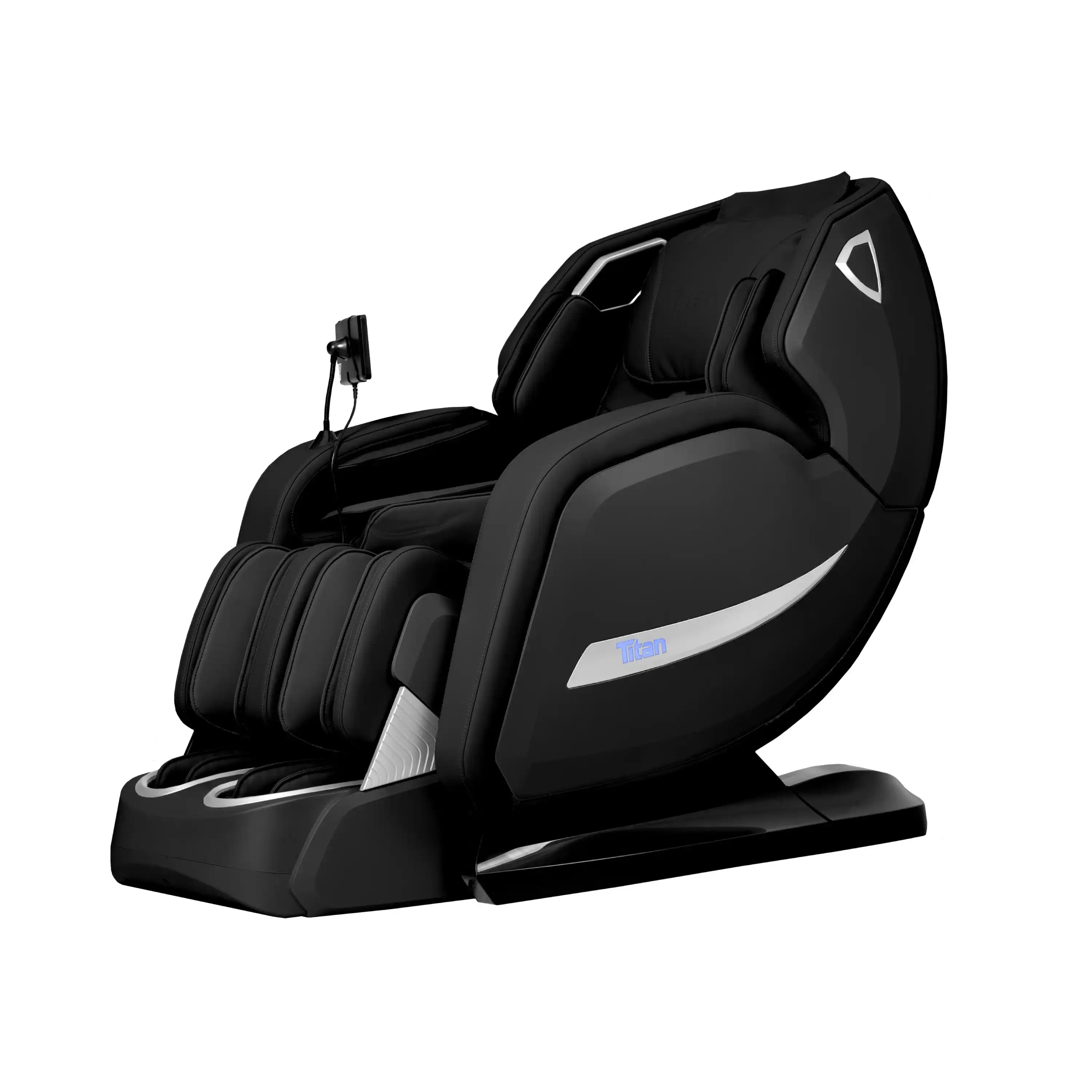 TITAN 4D ADVENT BLACK MASSAGE CHAIR