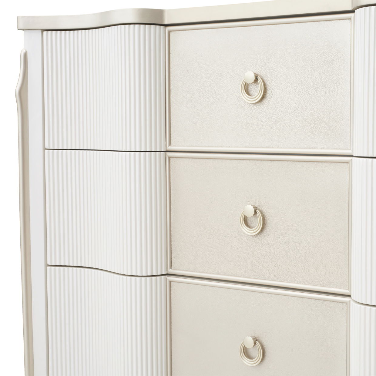 La Marisia - 5-Drawer Chest - Creamy Pearl