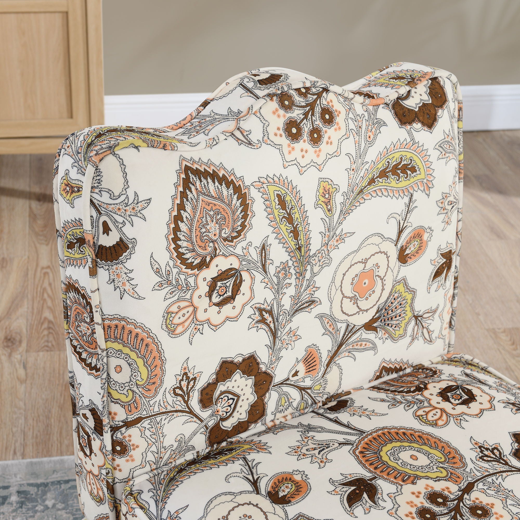 Stylish Flannel Dining Chair With Soft Cushion And Backrest