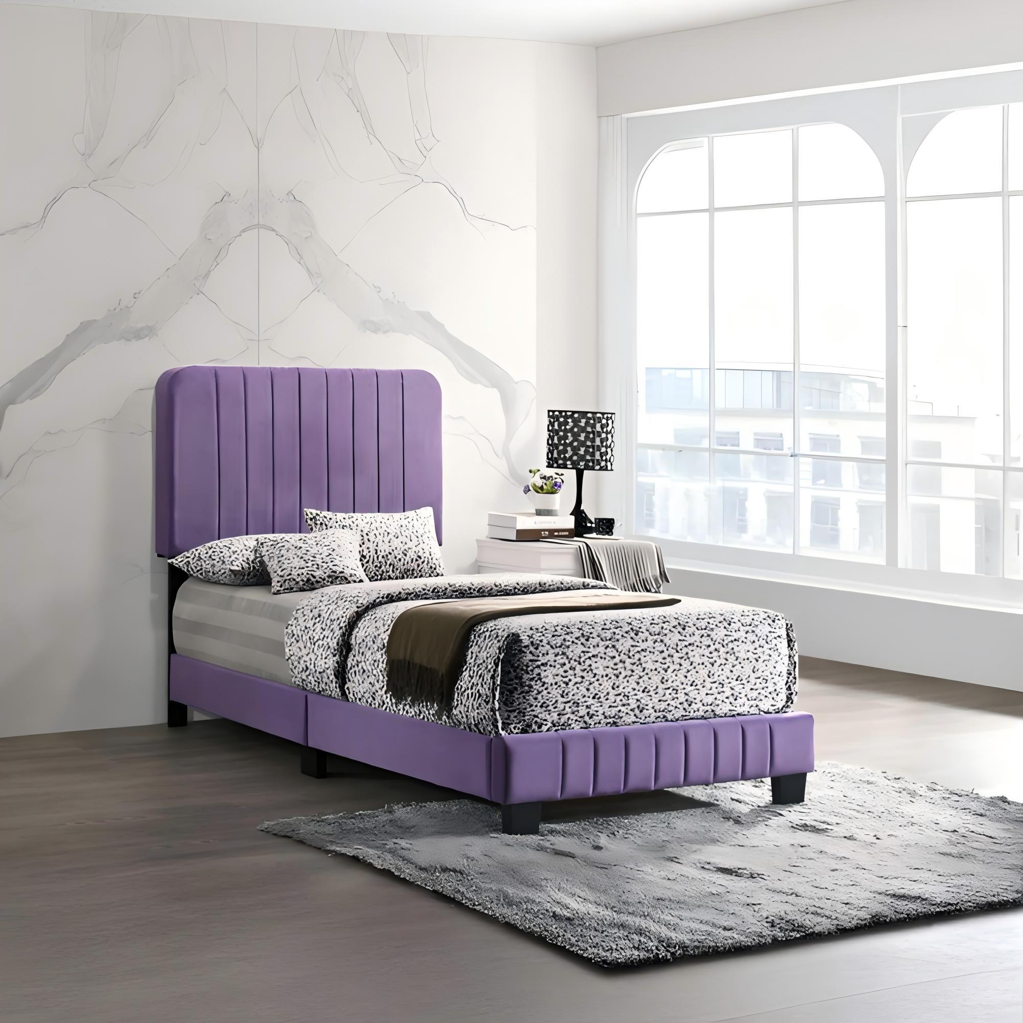 Lodi - Bed