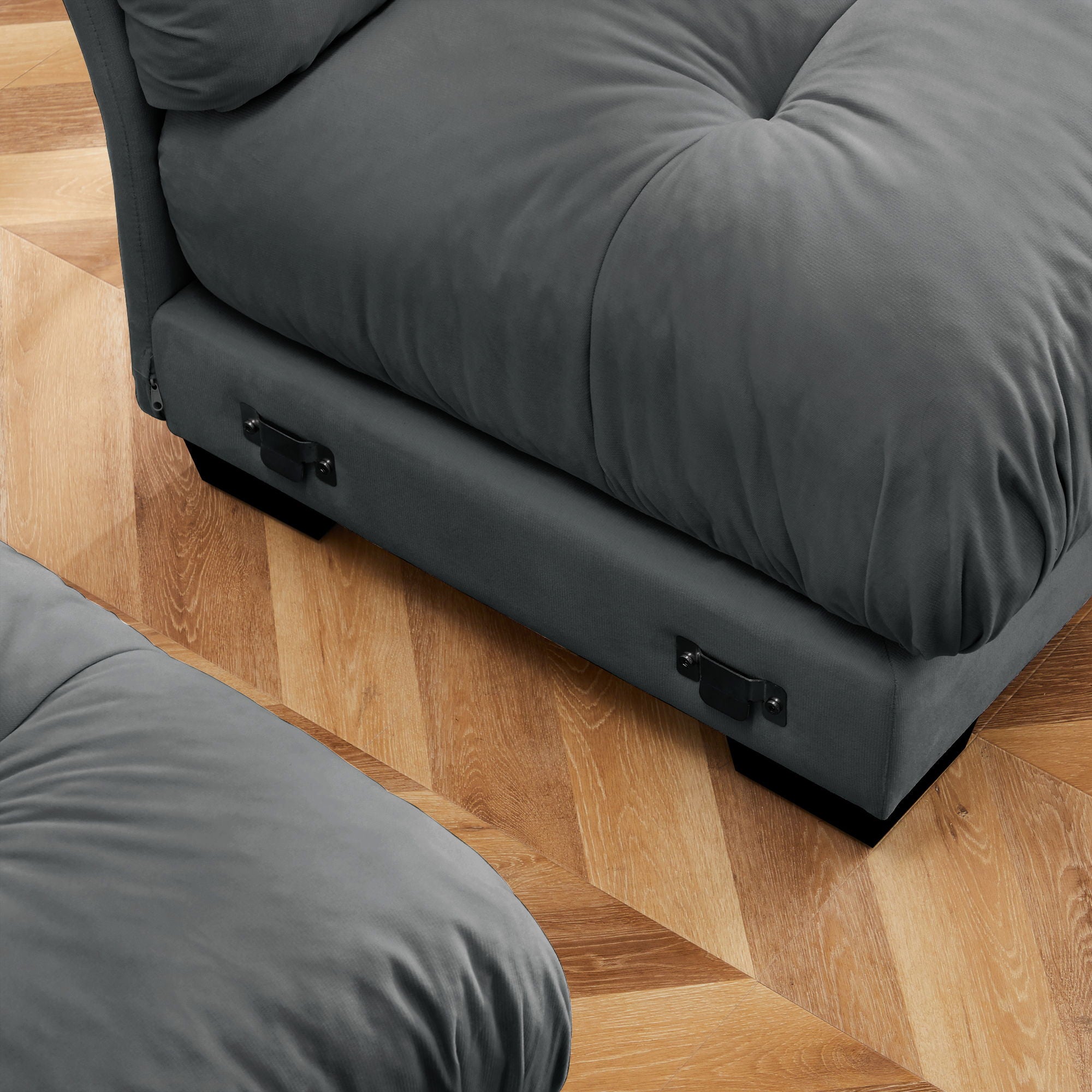 Modern Oversize Sofa With Cloud Like Comfort, Featuring Waist And Throw Pillows