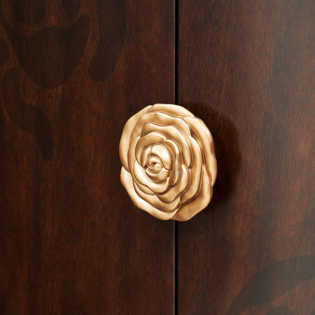 Camellia Field - Bedroom Dresser