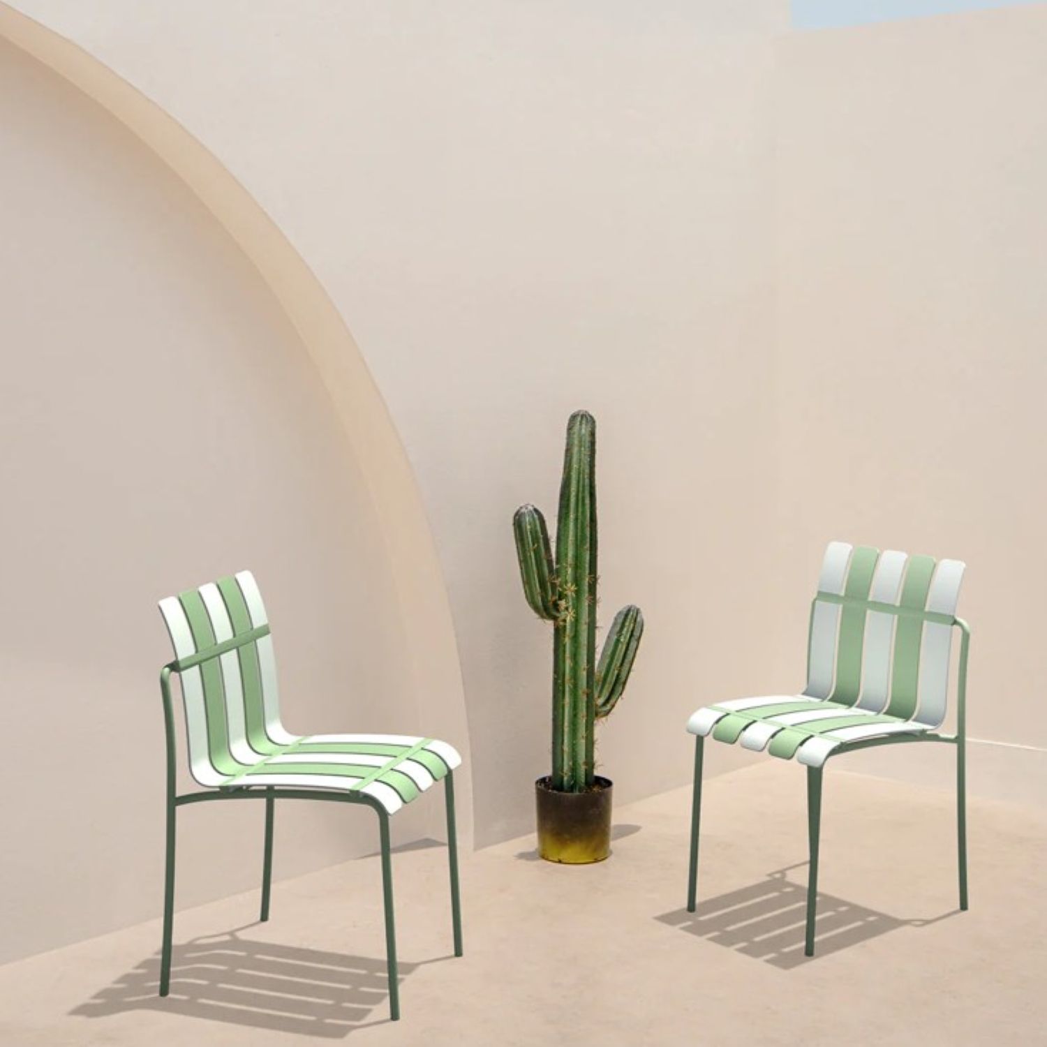 4 Piece Set Of Single Chairs With Modern Color Blocking Design, UV Resistant And Rust Proof - Haze Green / White