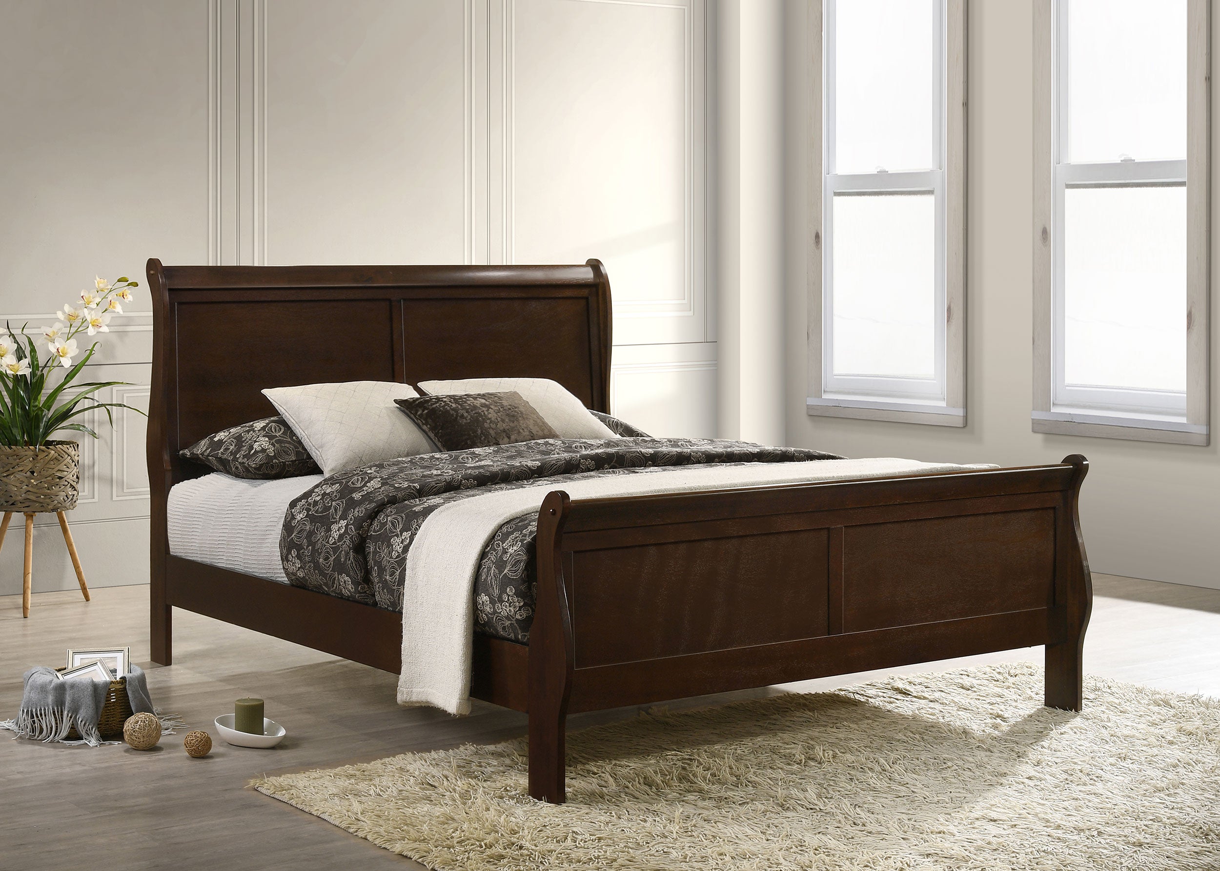 Louis Philippe Wood Queen Sleigh Bed Cappuccino-CoasterEveryday