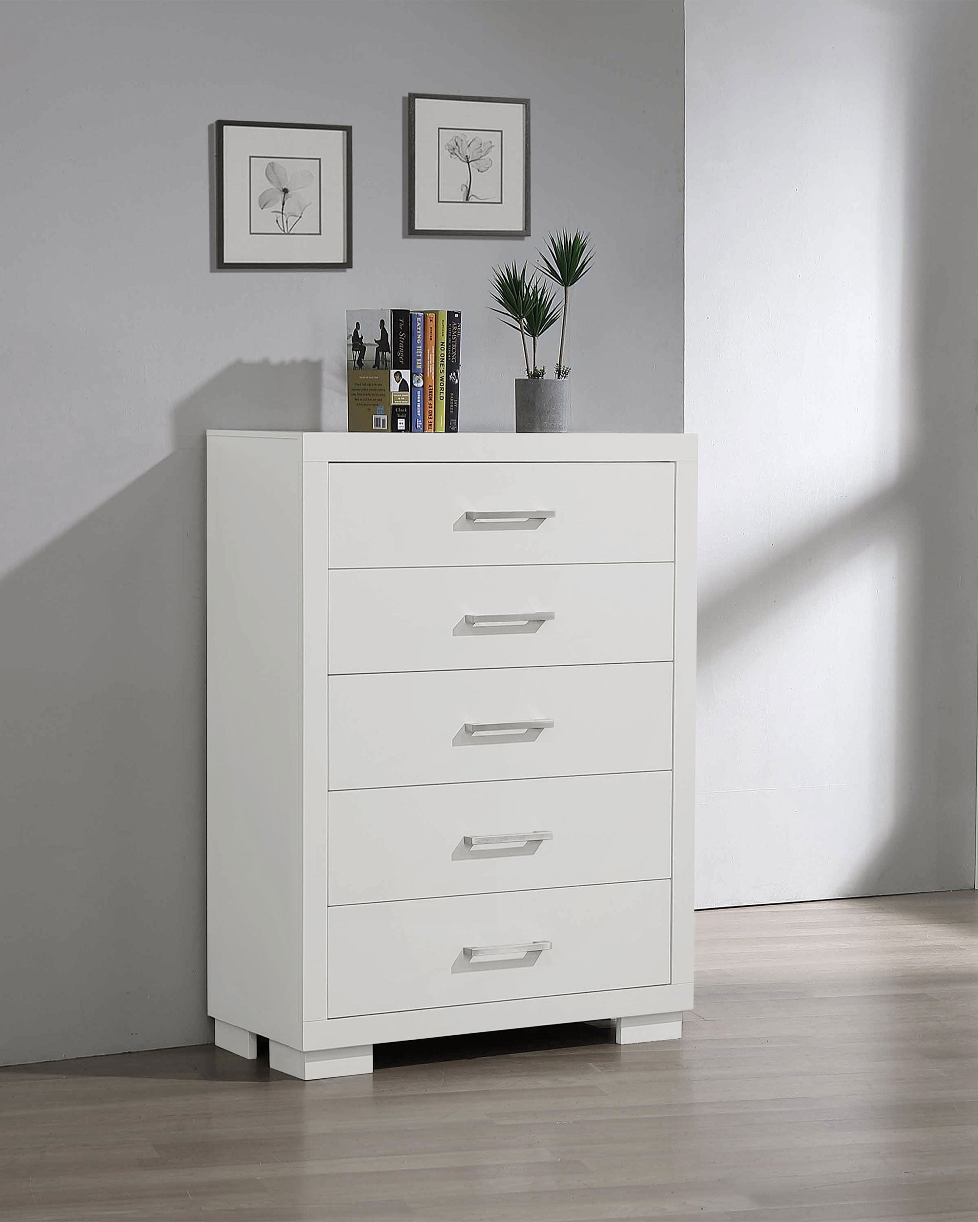 Jessica 5-drawer Bedroom Chest Snow White-CoasterEssence
