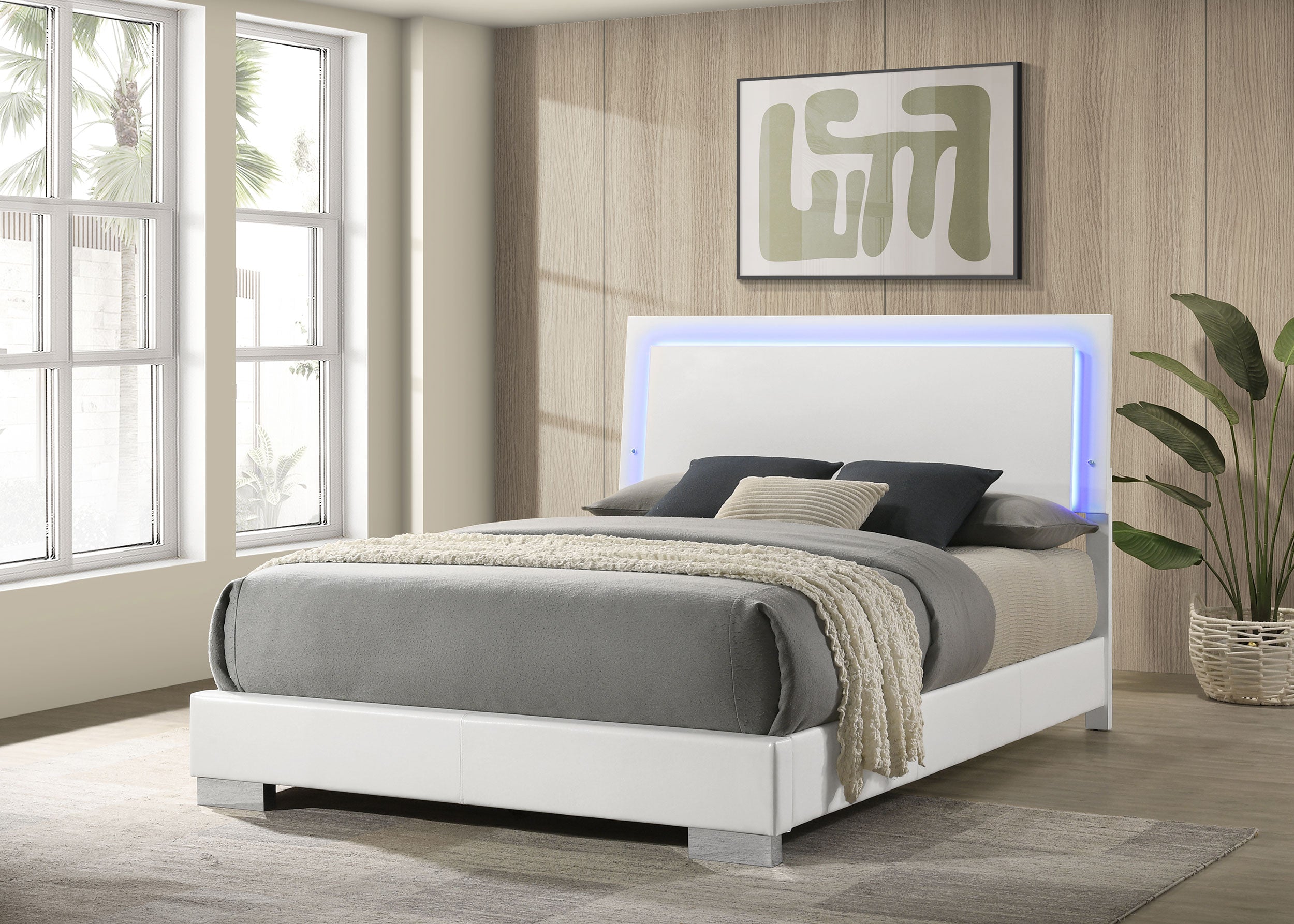 Felicity Wood Queen LED Panel Bed White High Gloss-CoasterEssence