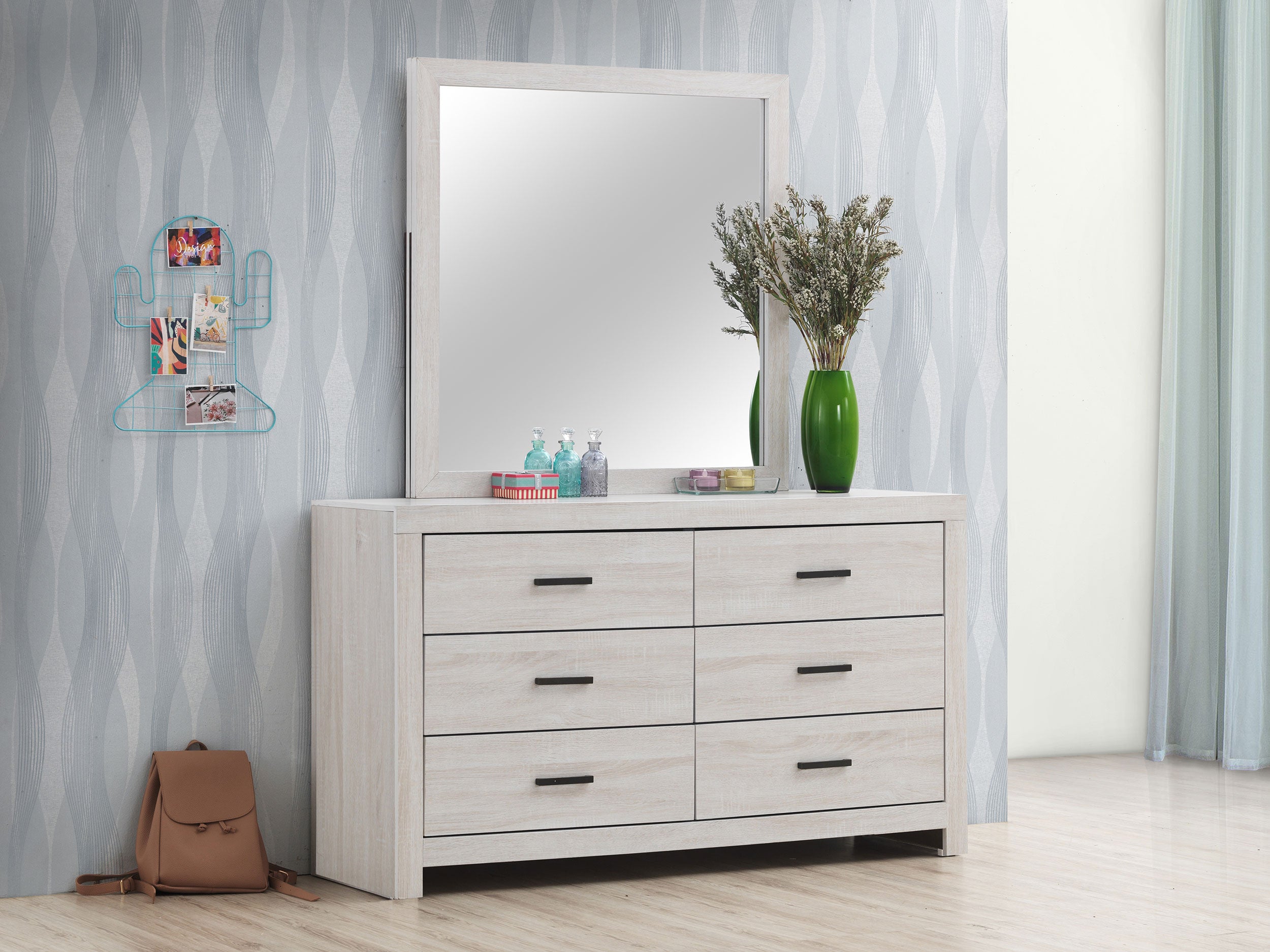 Brantford 6-drawer Dresser with Mirror Coastal White-CoasterEveryday