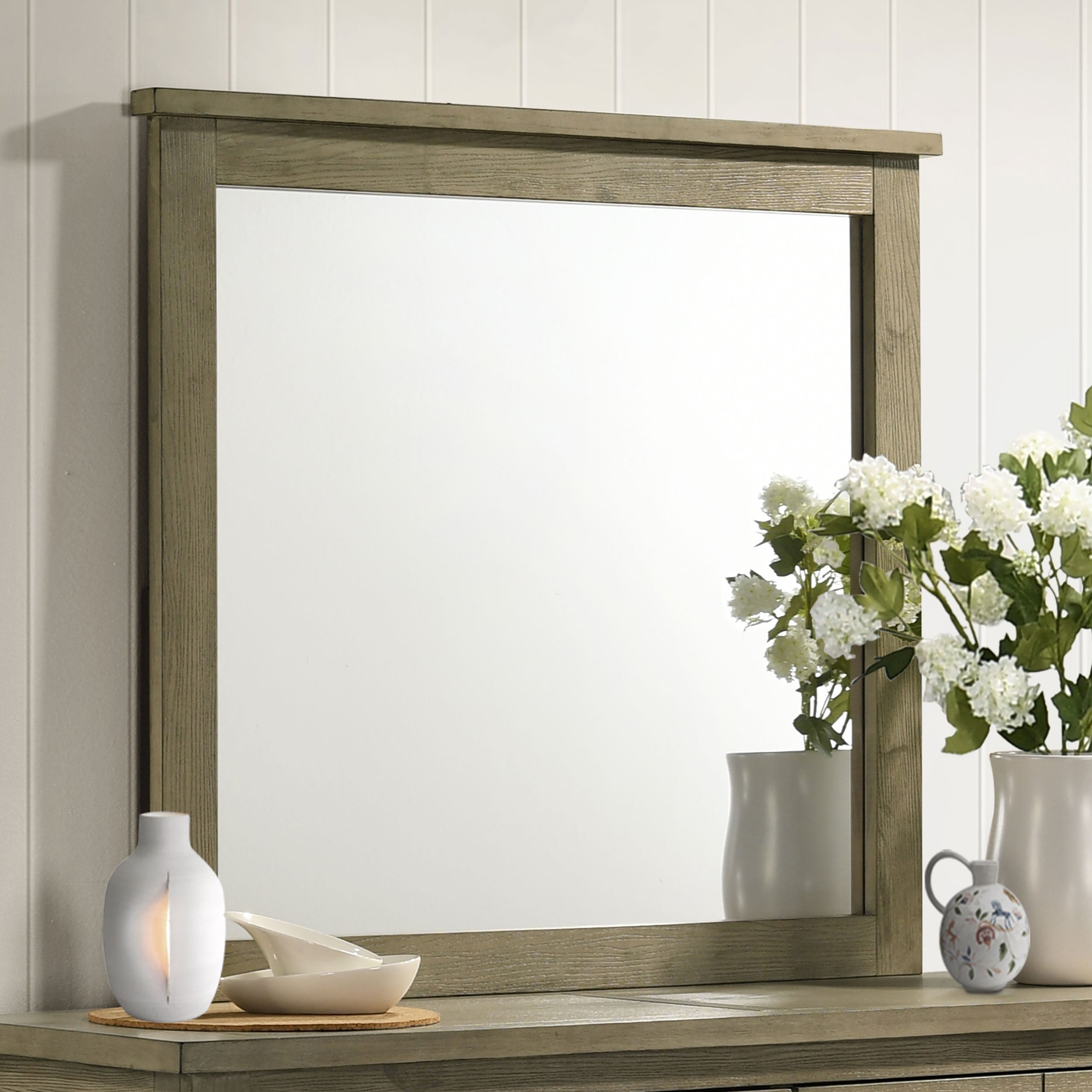 Hazlewood Dresser Mirror Vineyard Oak-