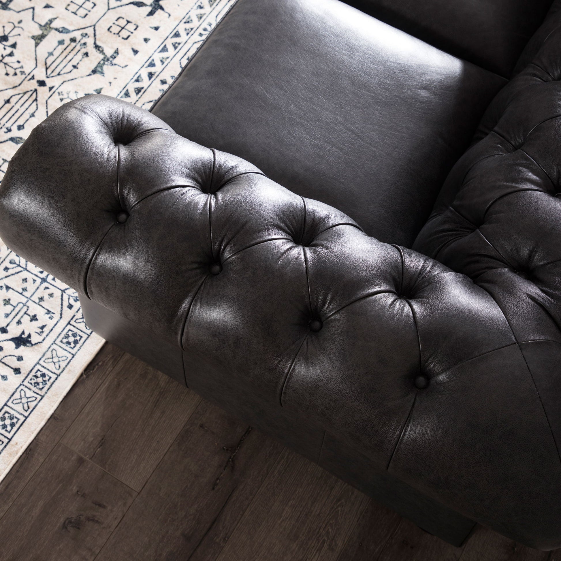 Traditional Tufted Leather Chesterfield Nailhead Sofa - Best Buy Furniture
