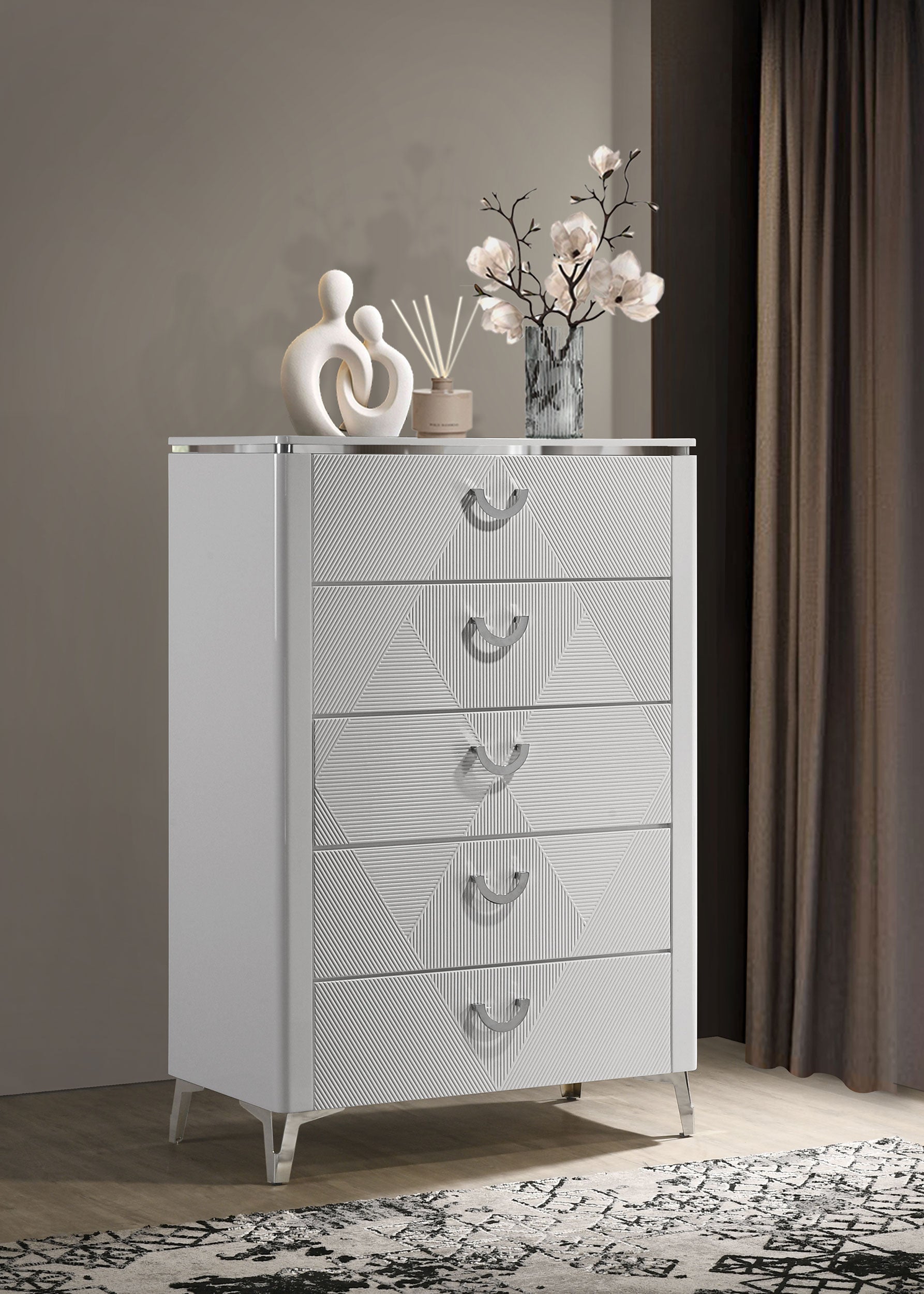 Cassia 5-drawer Bedroom Chest of Drawers White High Gloss-