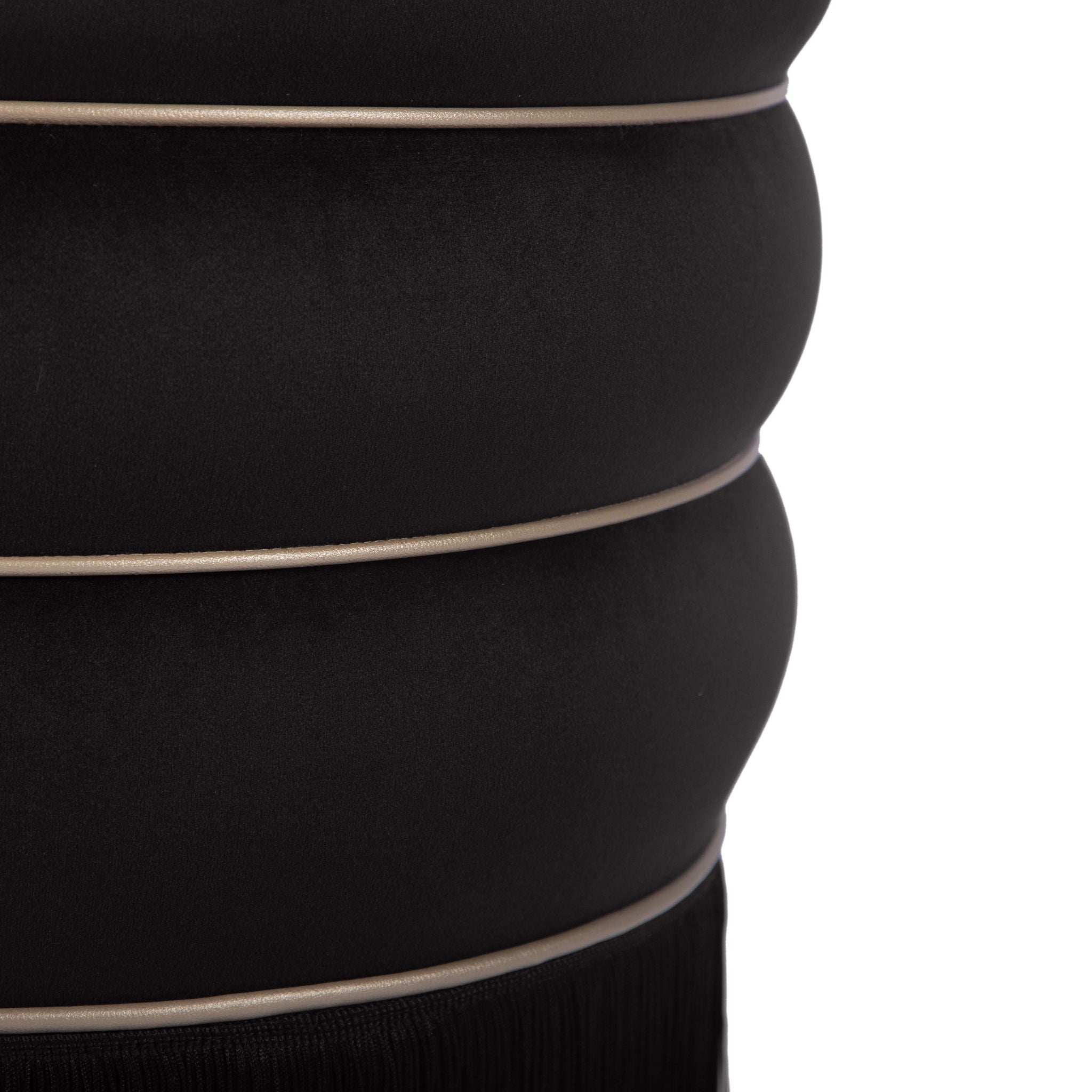 Lakka - Velvet Ottoman