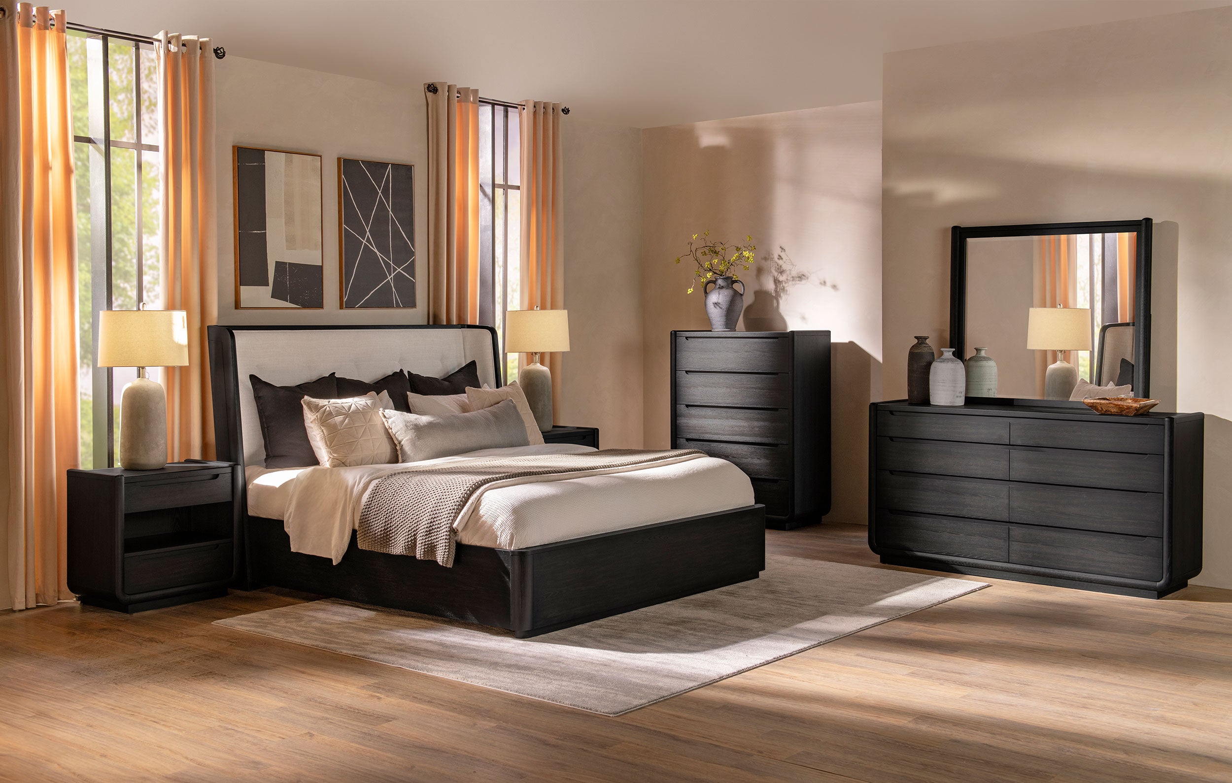Leandro 5-drawer Bedroom Chest of Drawers Burnished Black-