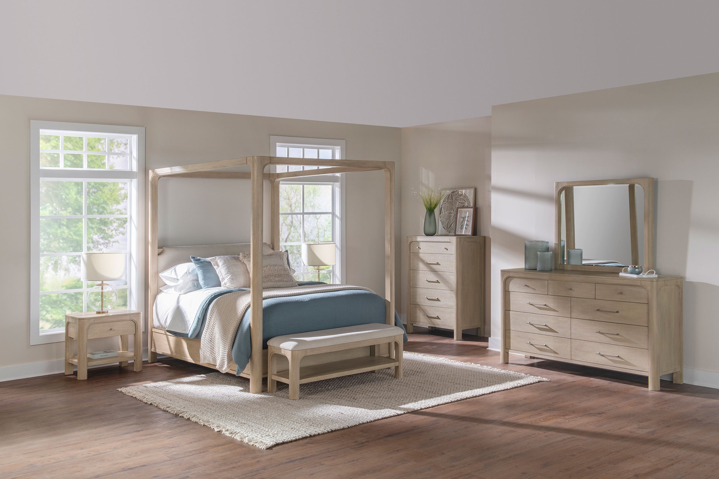 Solano 5-drawer Bedroom Chest of Drawers Weathered Mango-