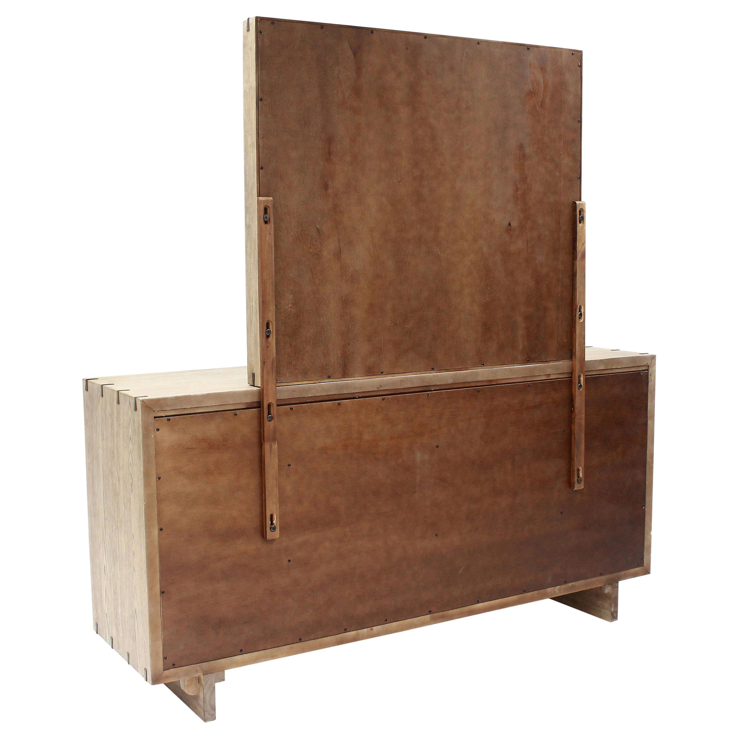 Stillwater 9-drawer Dresser-