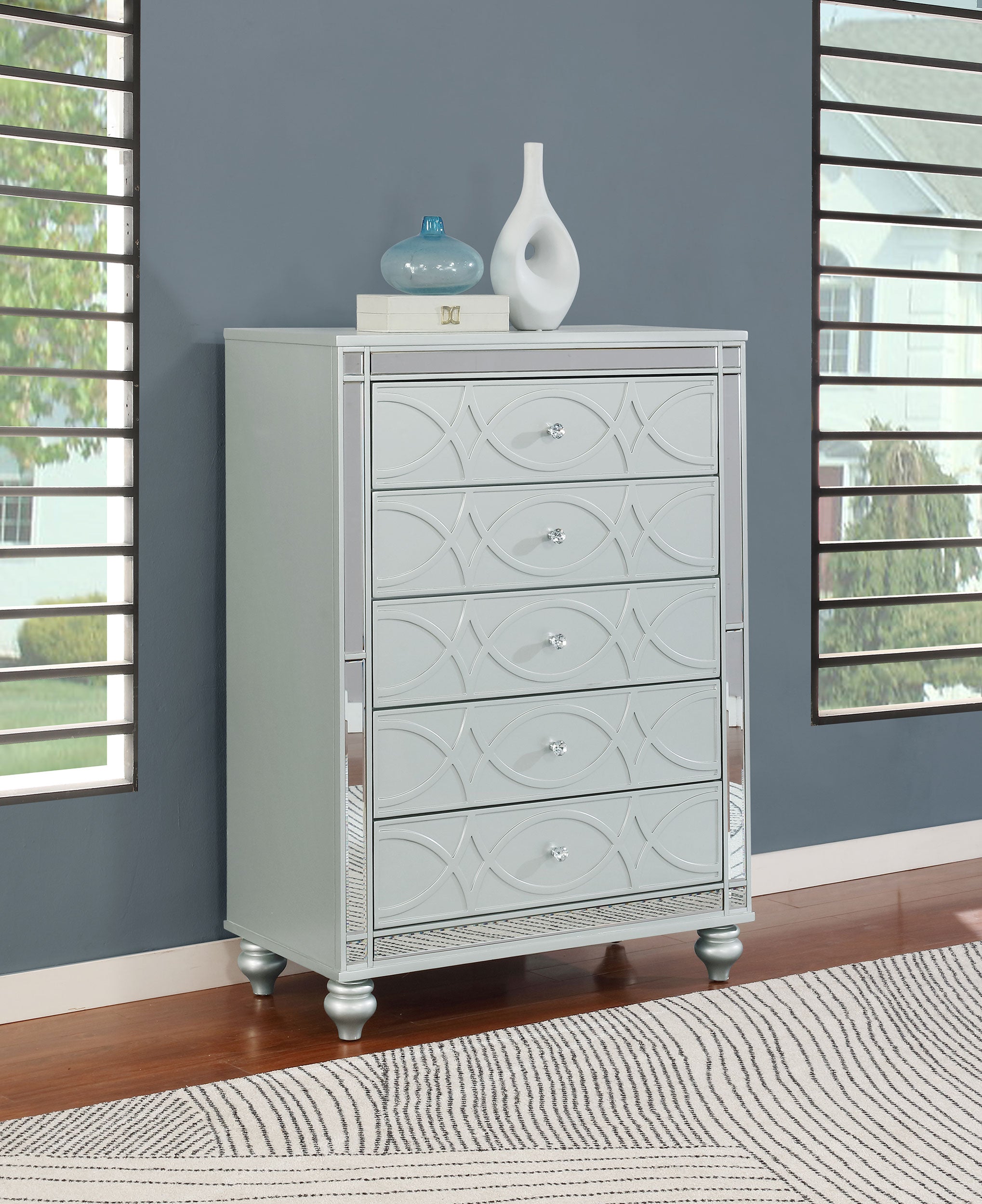 Gunnison 5-drawer Bedroom Chest Silver Metallic-CoasterEssence