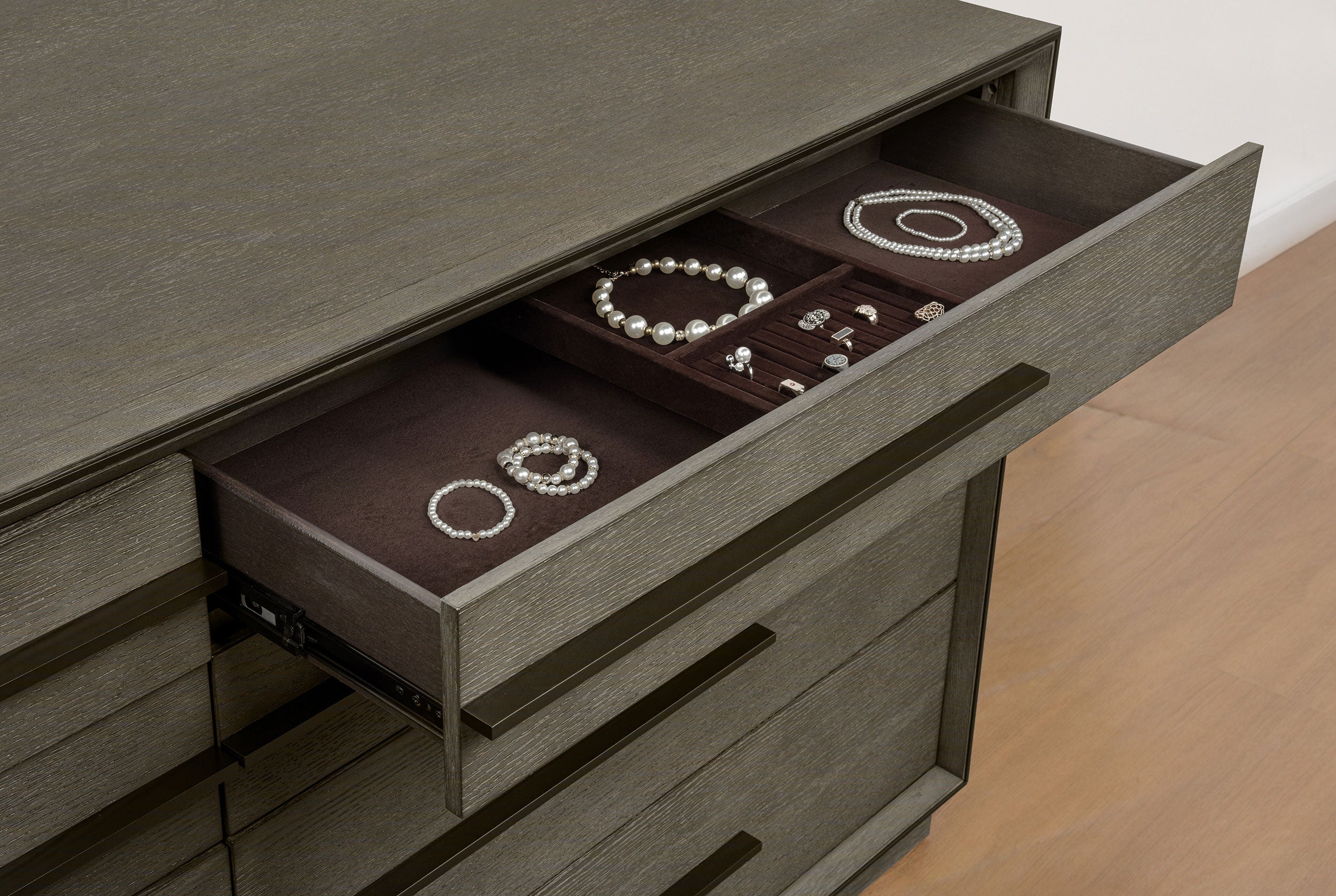 Durango 8-drawer Dresser Taupe Oak-