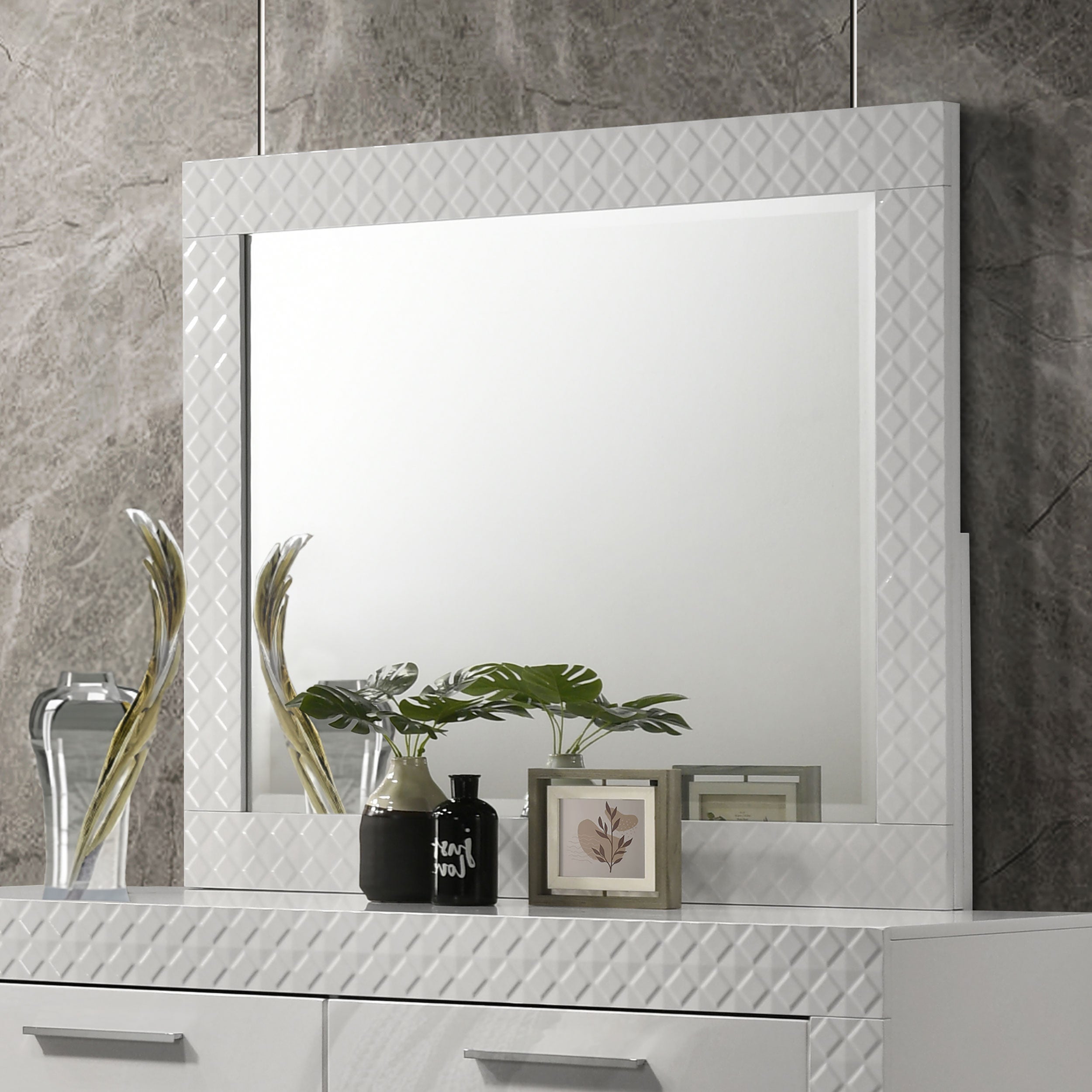 Ives Dresser Mirror White High Gloss-