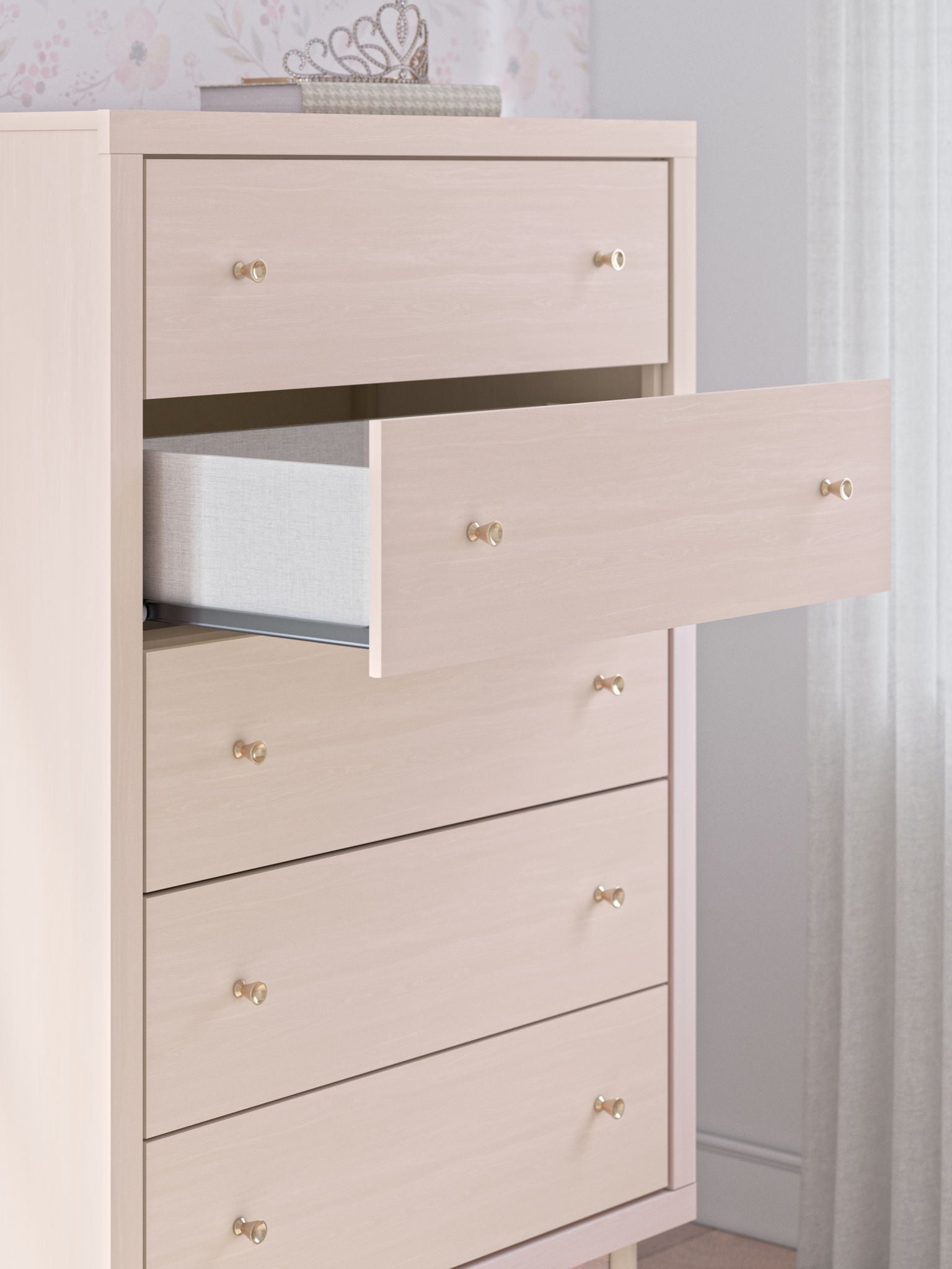 Wistenpine - Five Drawer Chest - Blush
