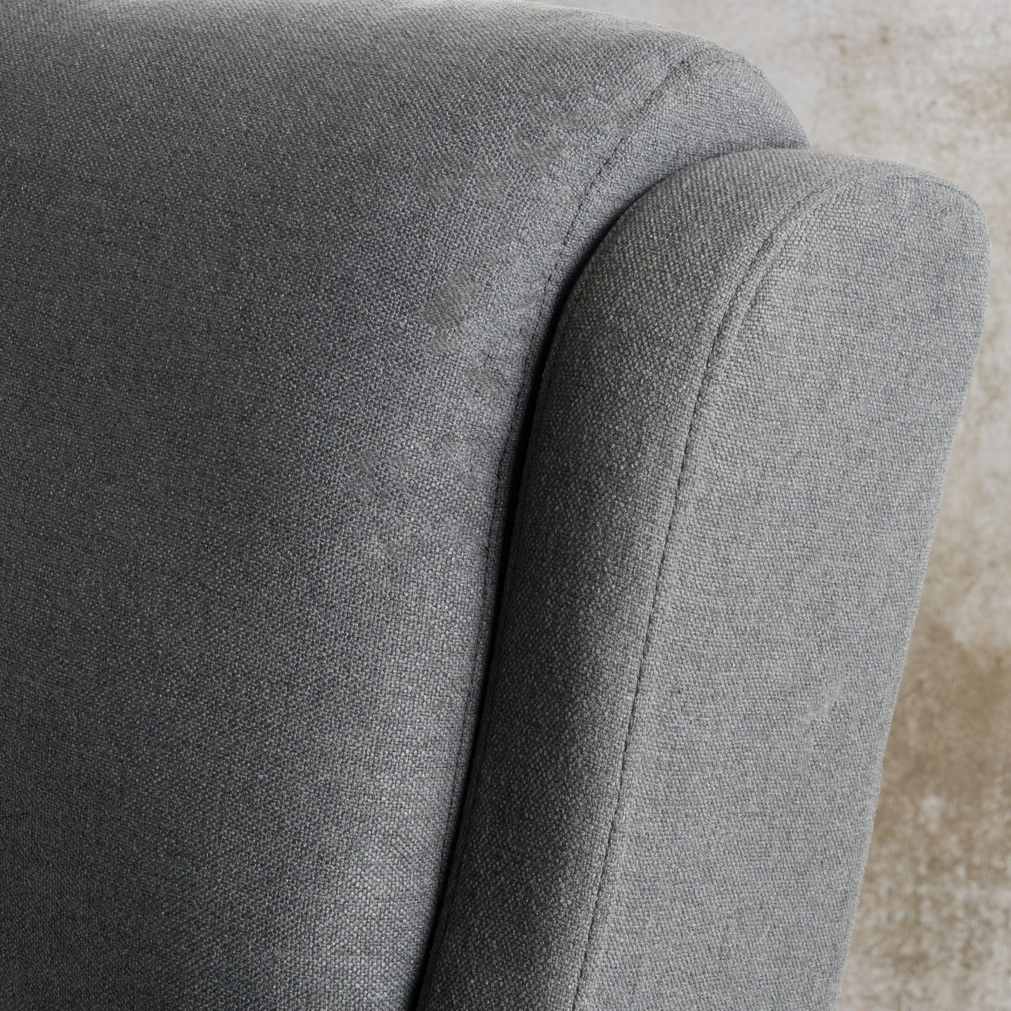 Contemporary Push Back Recliner Chair